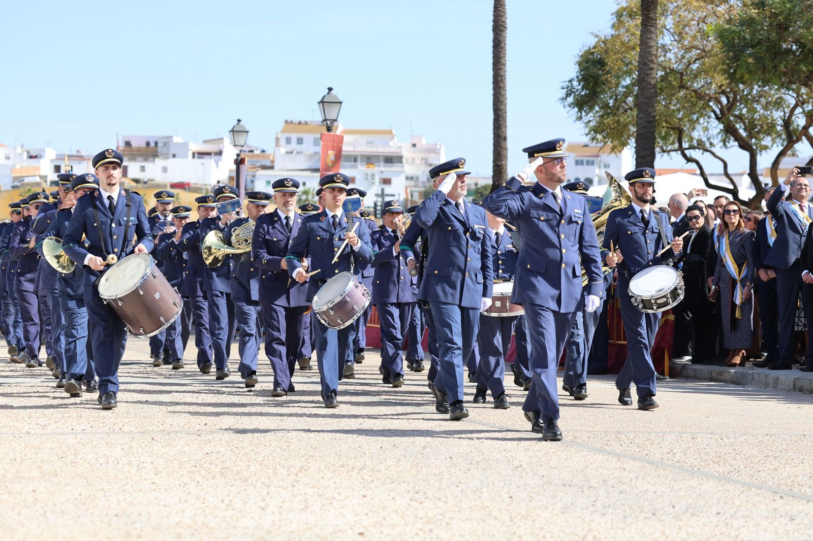 Fotografías del Acto Militar presidido por S.M. el Rey Felipe VI con motivo del centenario del Plus Ultra