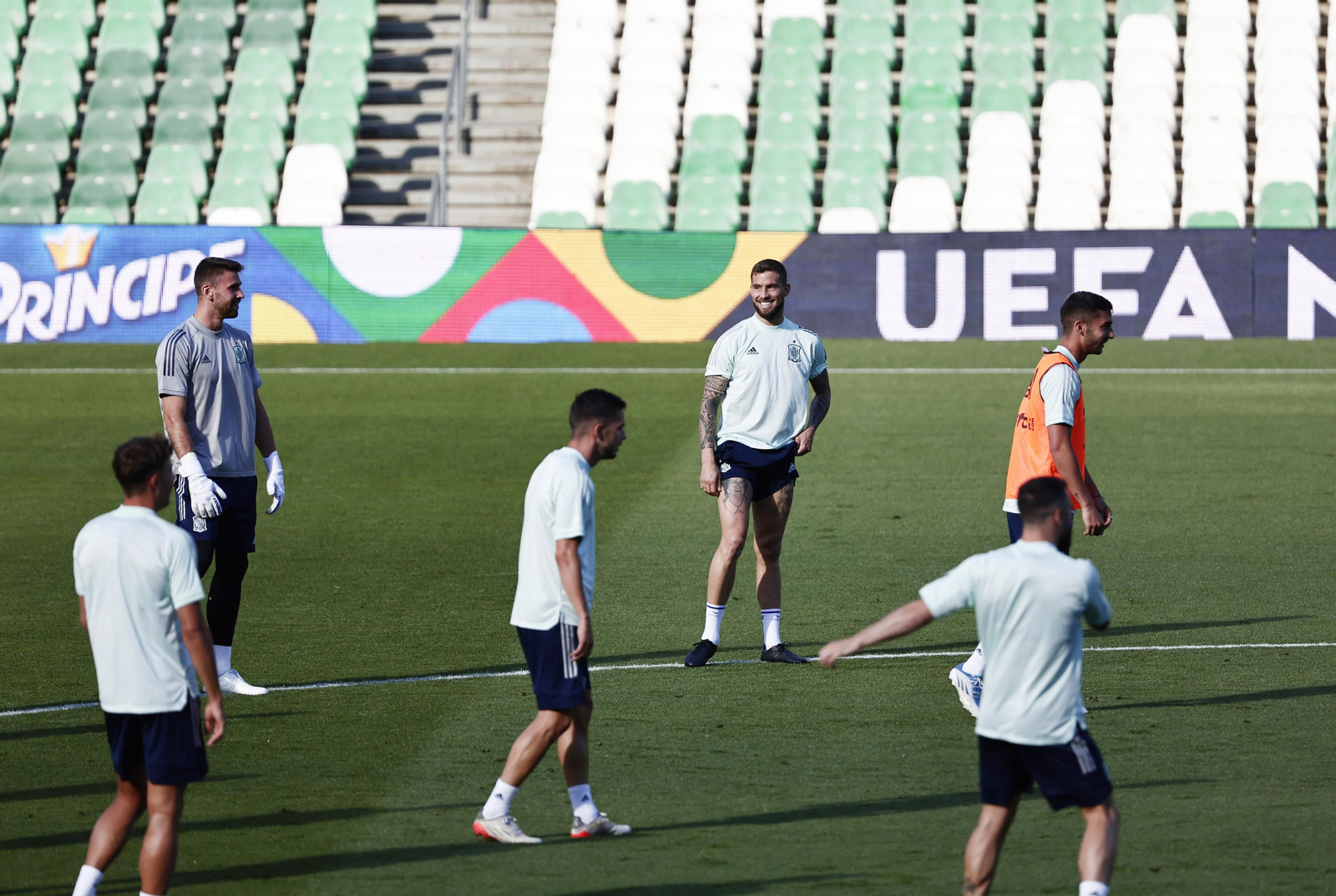 Las imágenes de la selección española en Sevilla