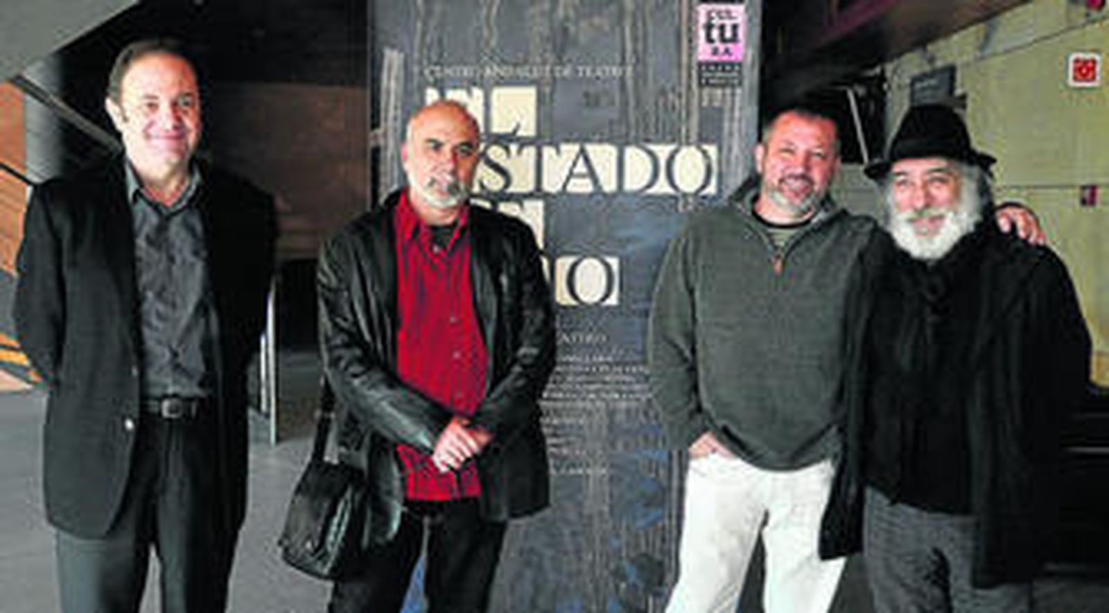Los promotores y creadores que participan en  'Estado de sitio', ayer en el Teatro Central de Sevilla.