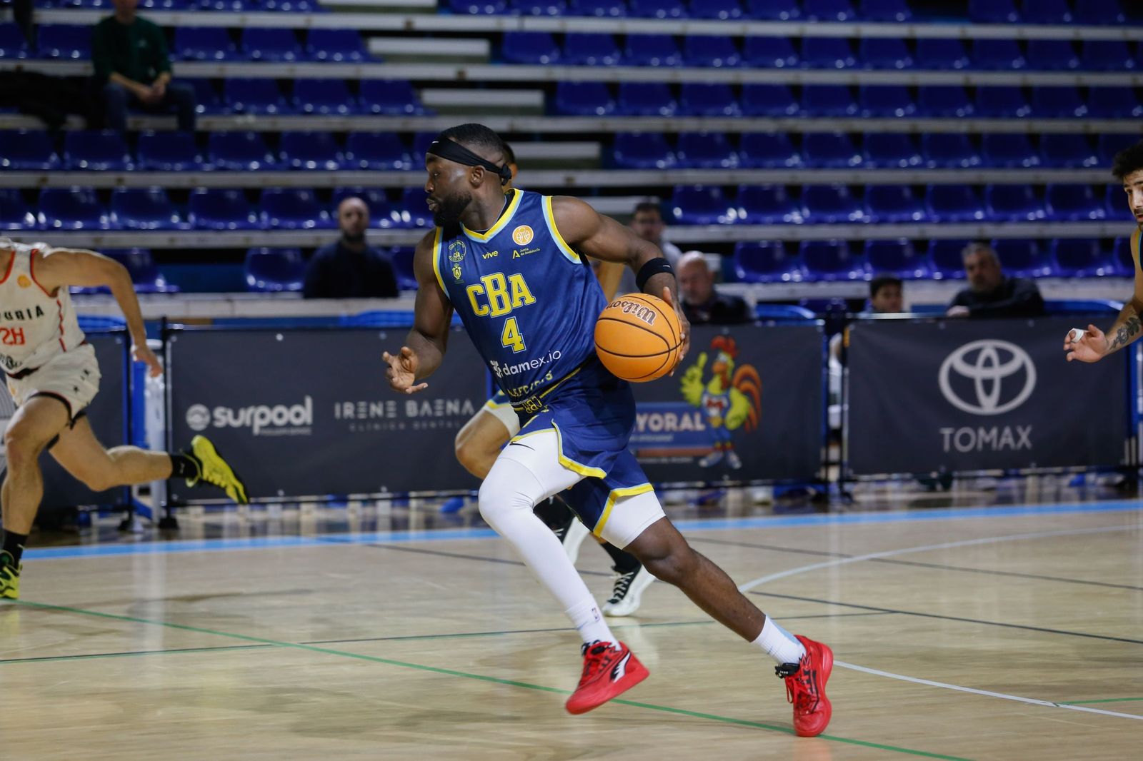 Las fotos del Club Baloncesto Algeciras - La Zubia de Tercera FEB