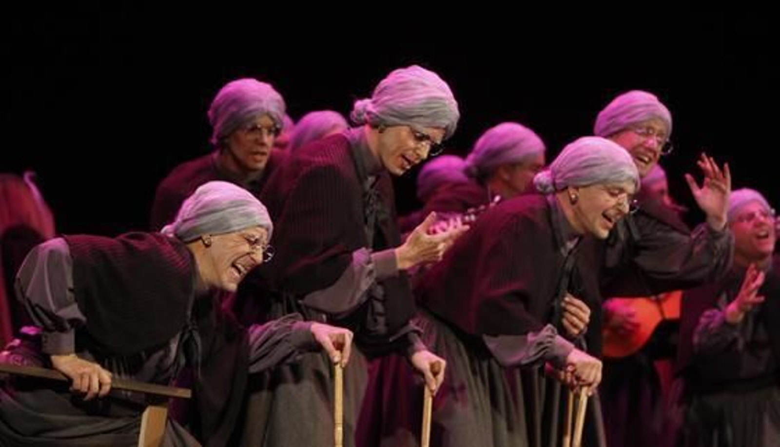 Comparsa La bicentenaria  Foto: Lourdes de Vicente