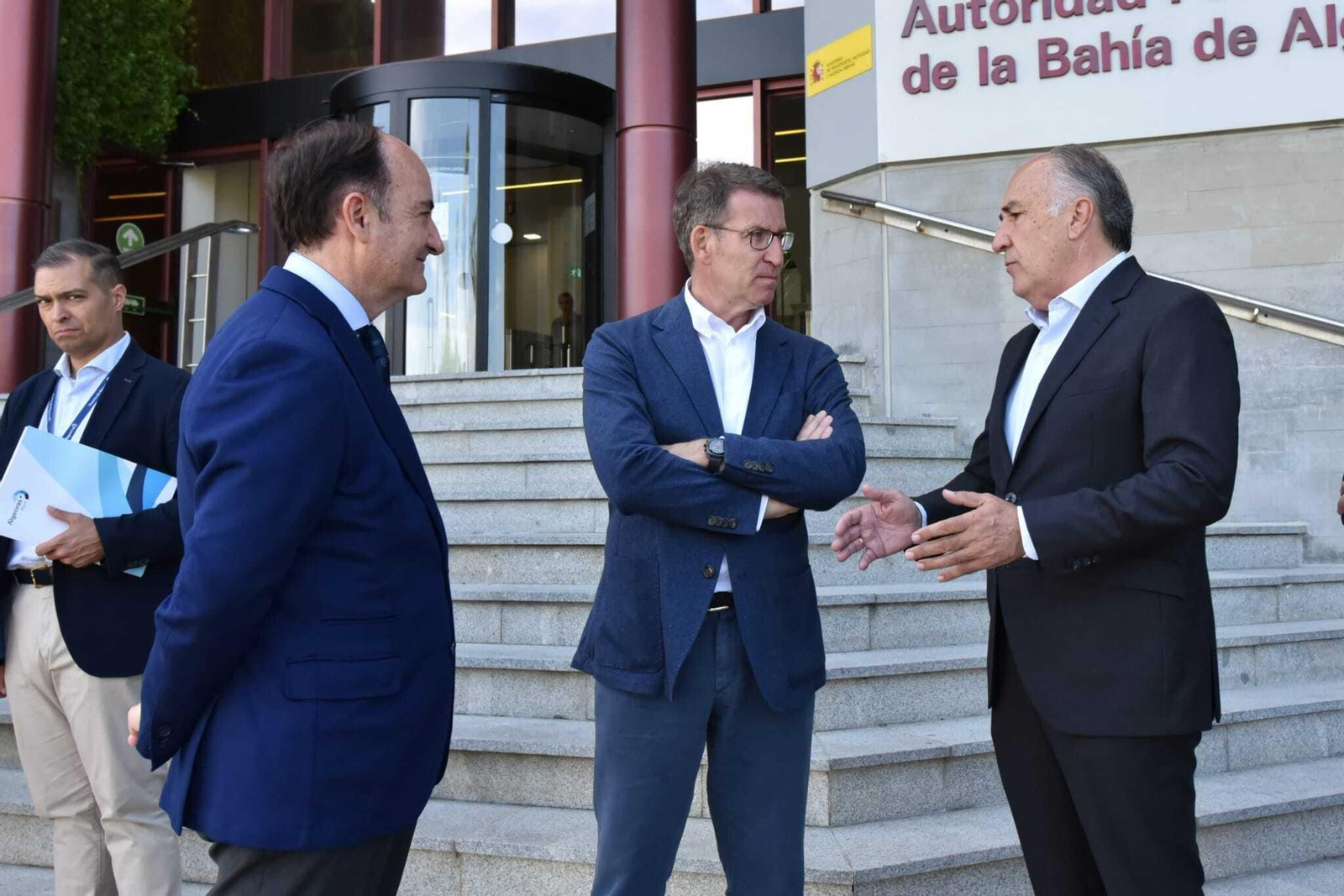 Gerardo Landaluce, Alberto Núñez Feijoo y José Ignacio Landaluce, este jueves en Algeciras