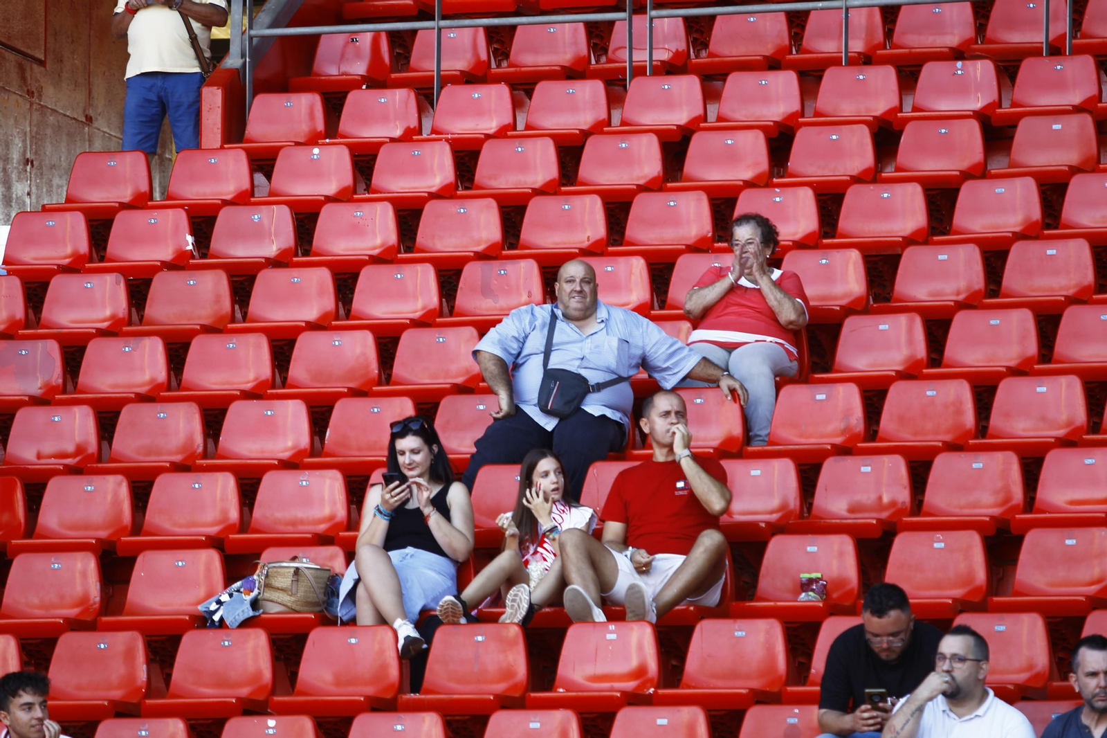 Búscate en el partido U.D. Almería-Real Burgos