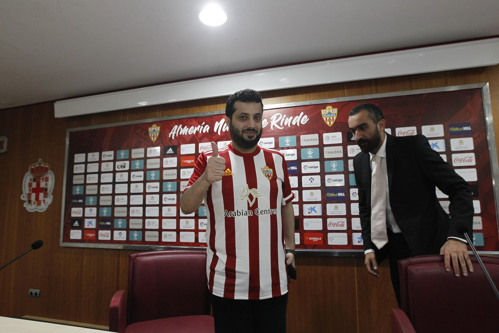 Fotogalería rueda de prensa dueño U.D. Almería, Turki Al-Sheik