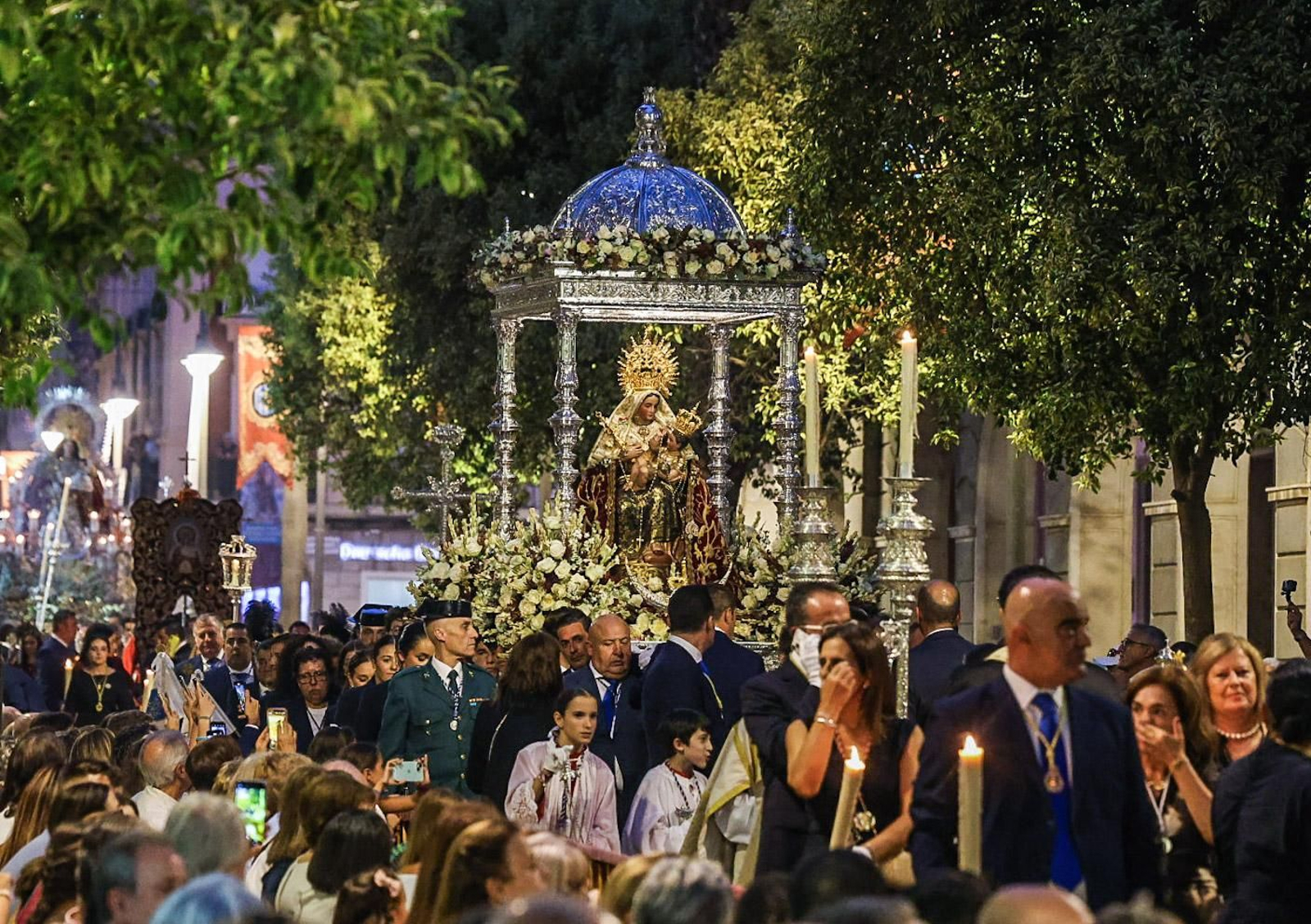 Las mejores imágenes de la Procesión Magna Mariana