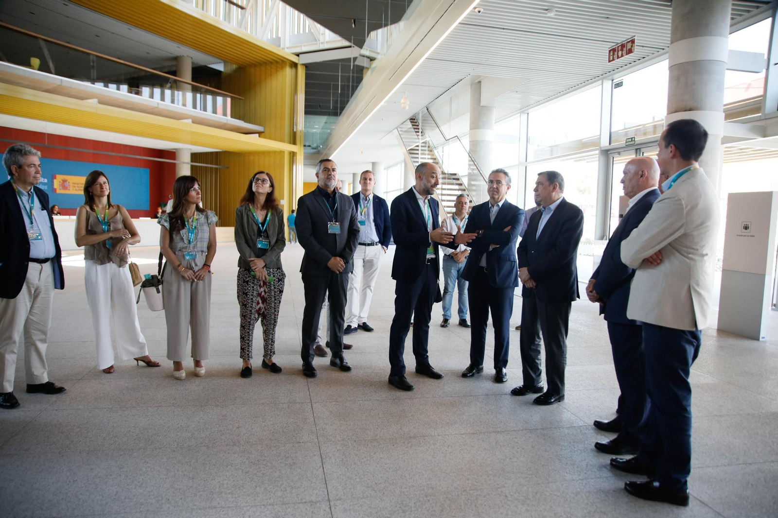 El ministro de Agricultura, Pesca y Alimentación, Luis Planas, visita el Centro Tecnológico Financiero del Grupo Cajamar en el Parque Científico-Tecnológico de Almería (PITA), en imágenes