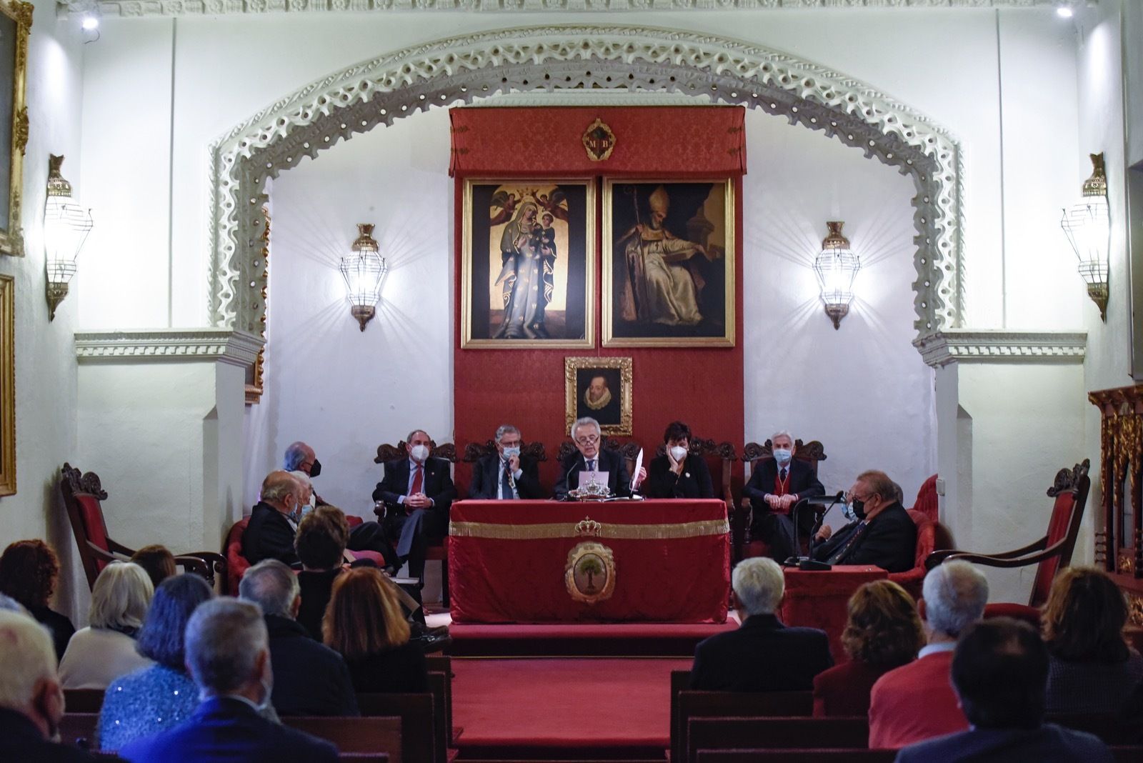 El acto de homenaje a José Luis Comellas por parte de la Academia Sevillana de las Buenas Letras.