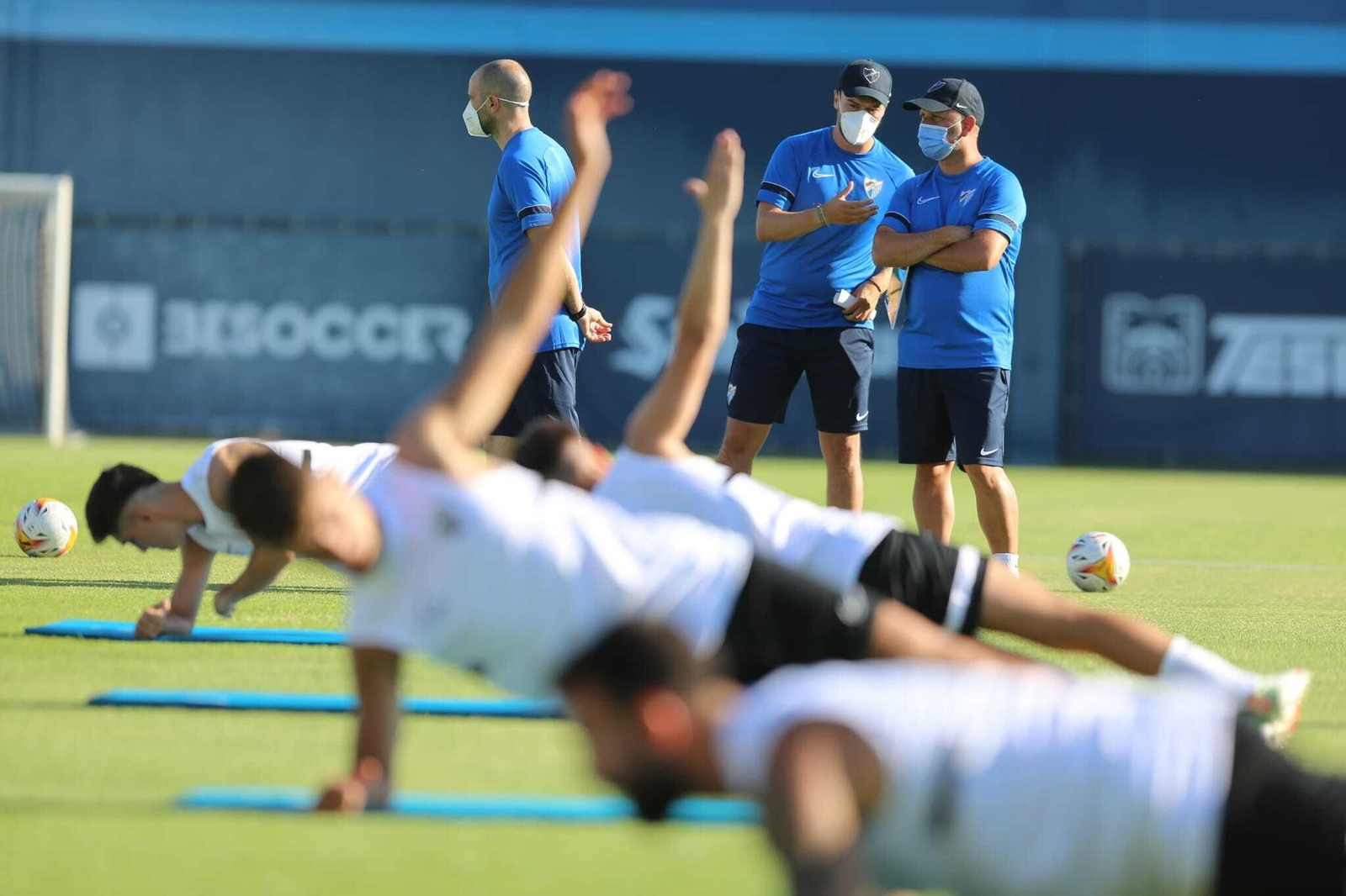 El Málaga de José Alberto ya trabaja en el césped