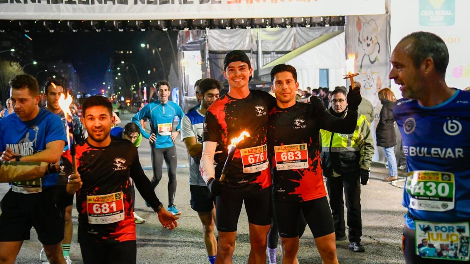 En imágenes: búscate en tu llegada a meta de la Carrera de San Antón 2025 (3)