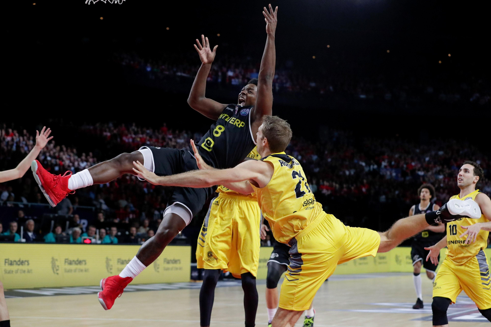 Las fotos de la carrera de Tim Abromaitis, fichaje del Unicaja