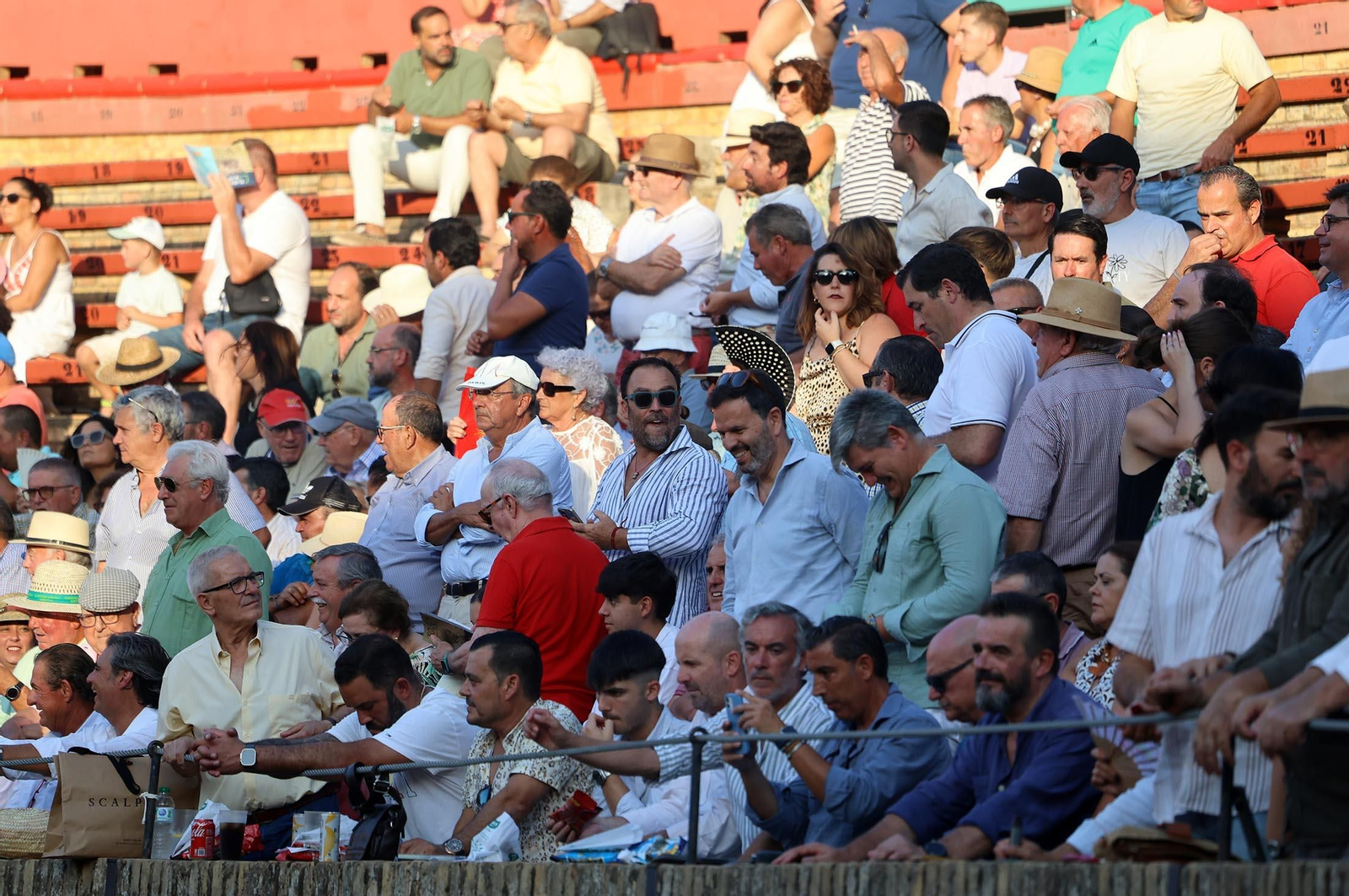 Búscate en la Plaza de Toros La Merced durante la corrida del jueves 31 de julio