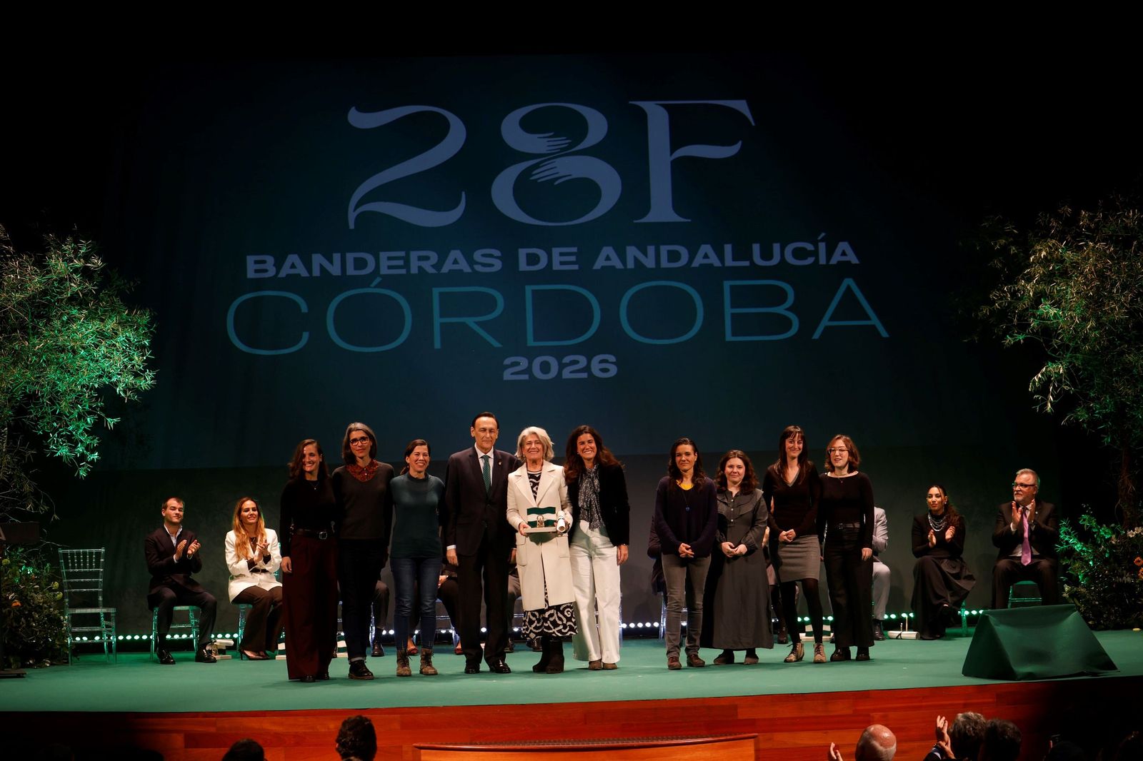 La entrega de las Banderas de Andalucía por el 28F en Córdoba, en imágenes