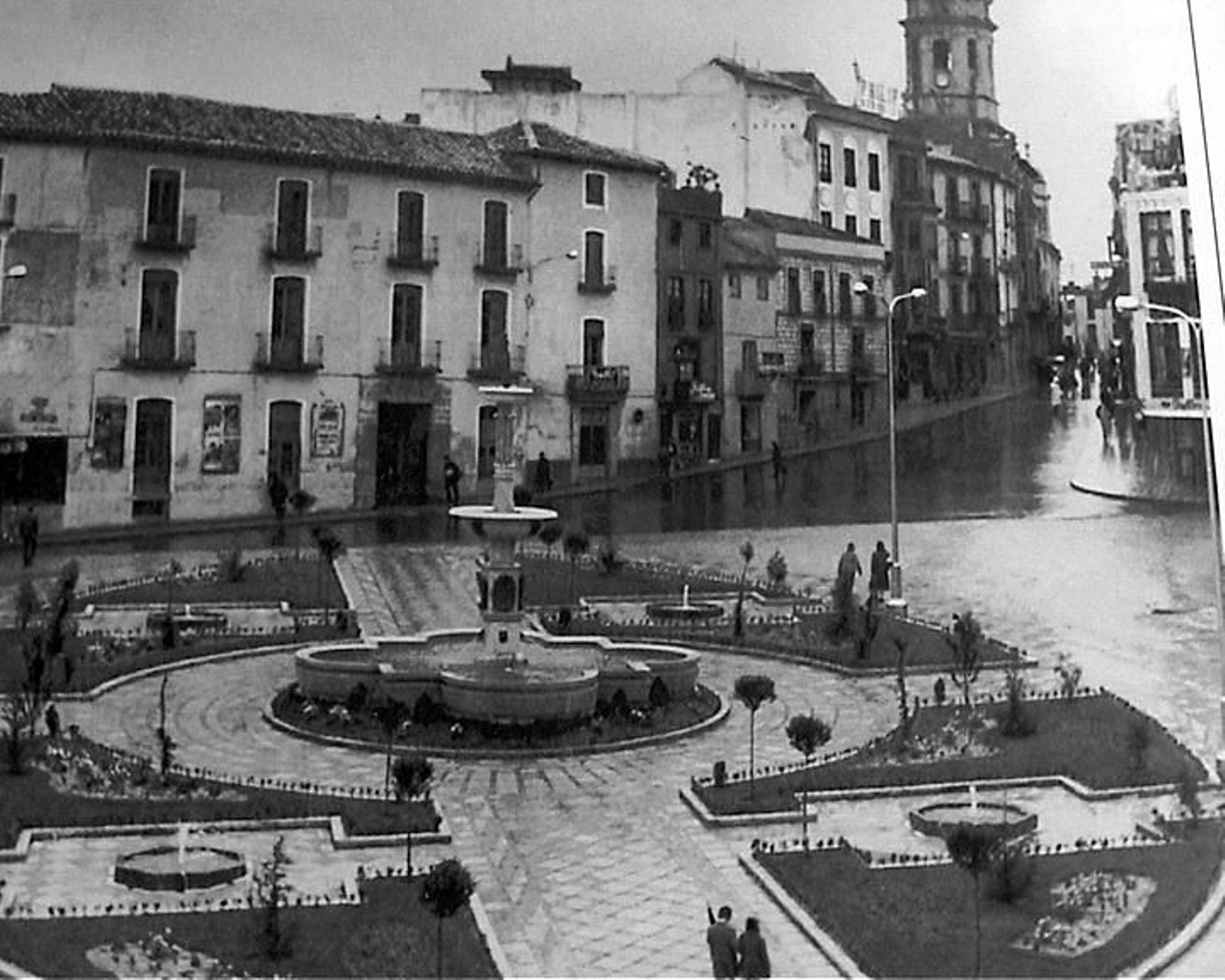 Plaza de la Constitución en el pasado.