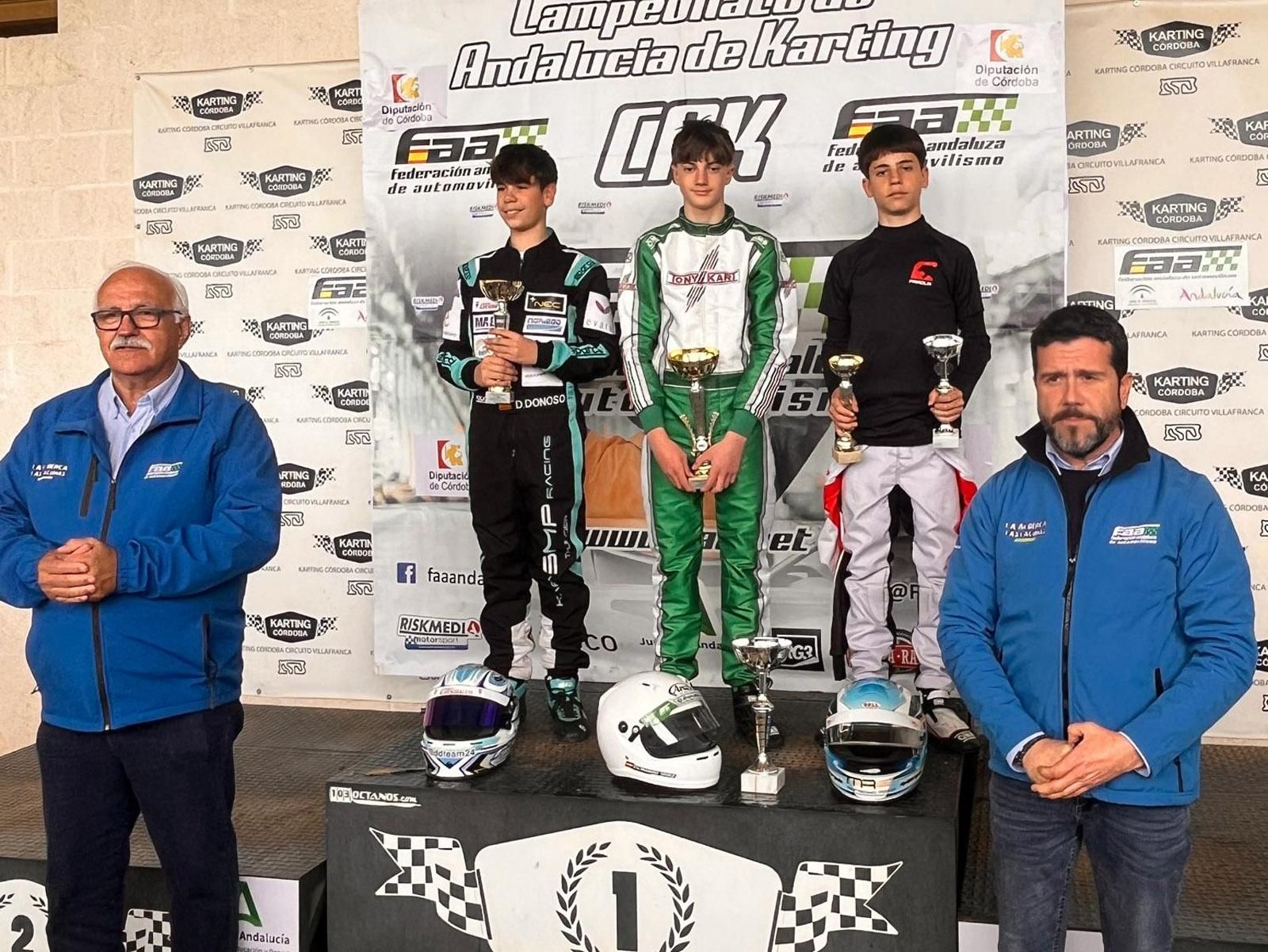 El joven Marcos Morgado Rico, en la entrega de premios tras la prueba de Villafranca de Córdoba