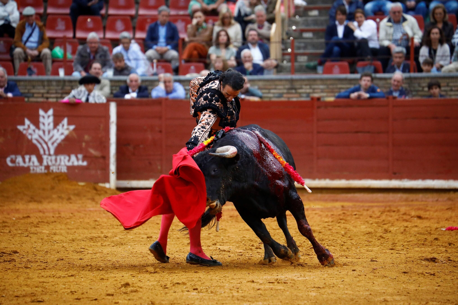 La última corrida de la Feria Taurina de Córdoba, en imágenes