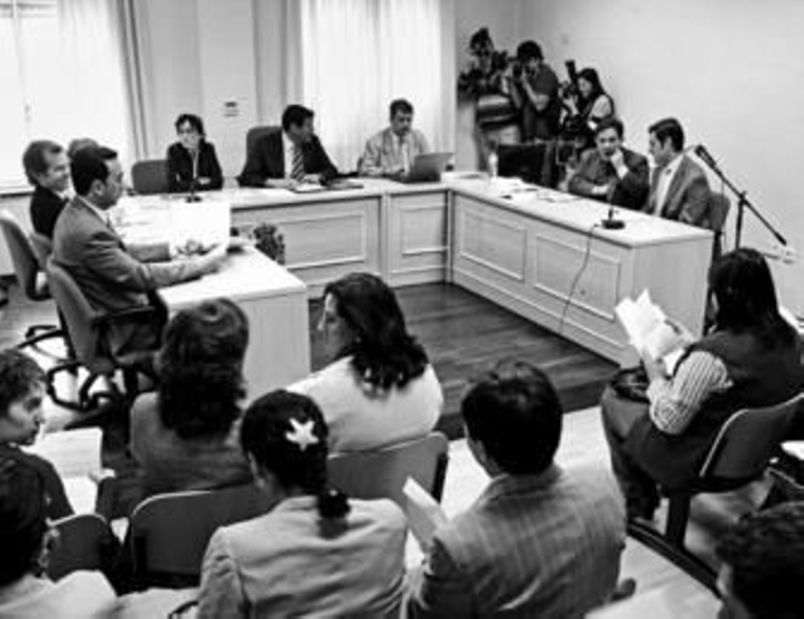 Un grupo de jueces de lo Penal asiste a una junta en Sevilla.