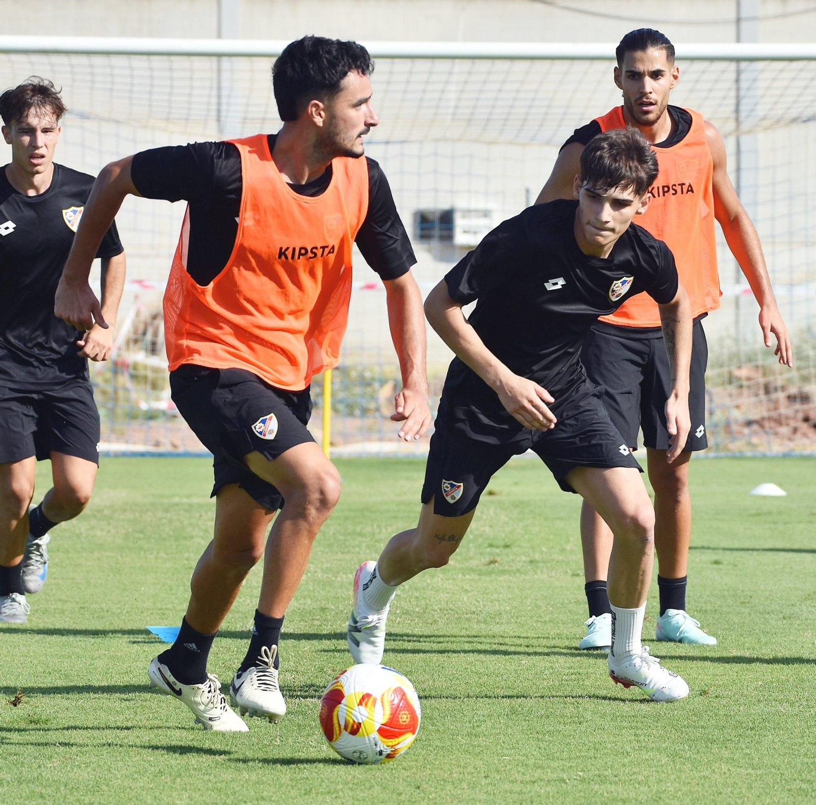 El conjunto azulillo juega su primer test ante un rival de categoría.