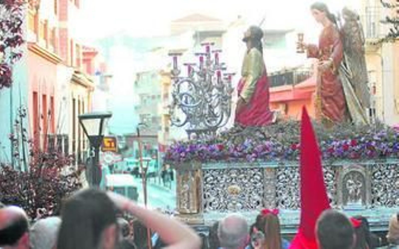 El paso del Huerto, ya en la calle.