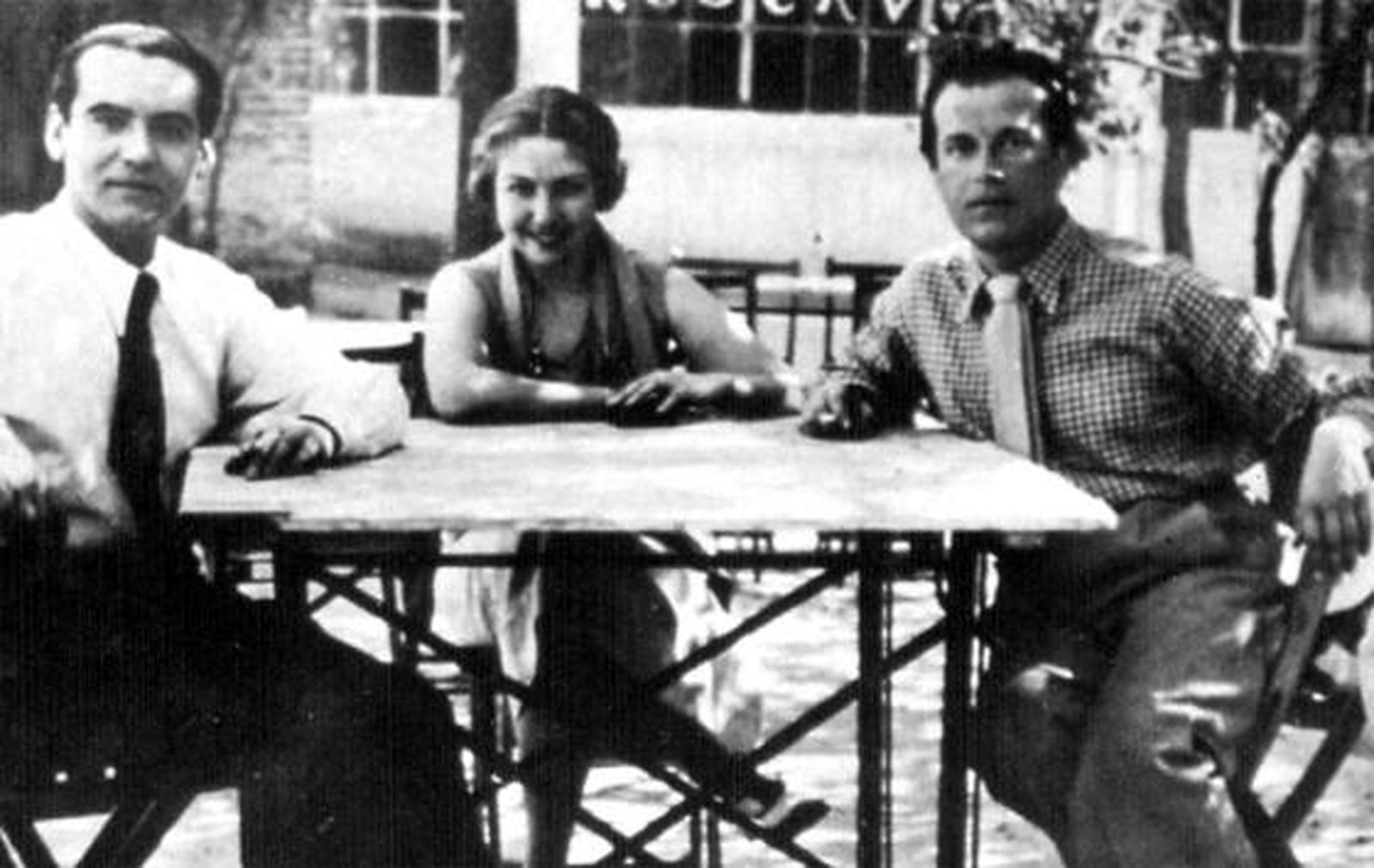 Federico García Lorca, María Teresa León y Rafael Alberti.