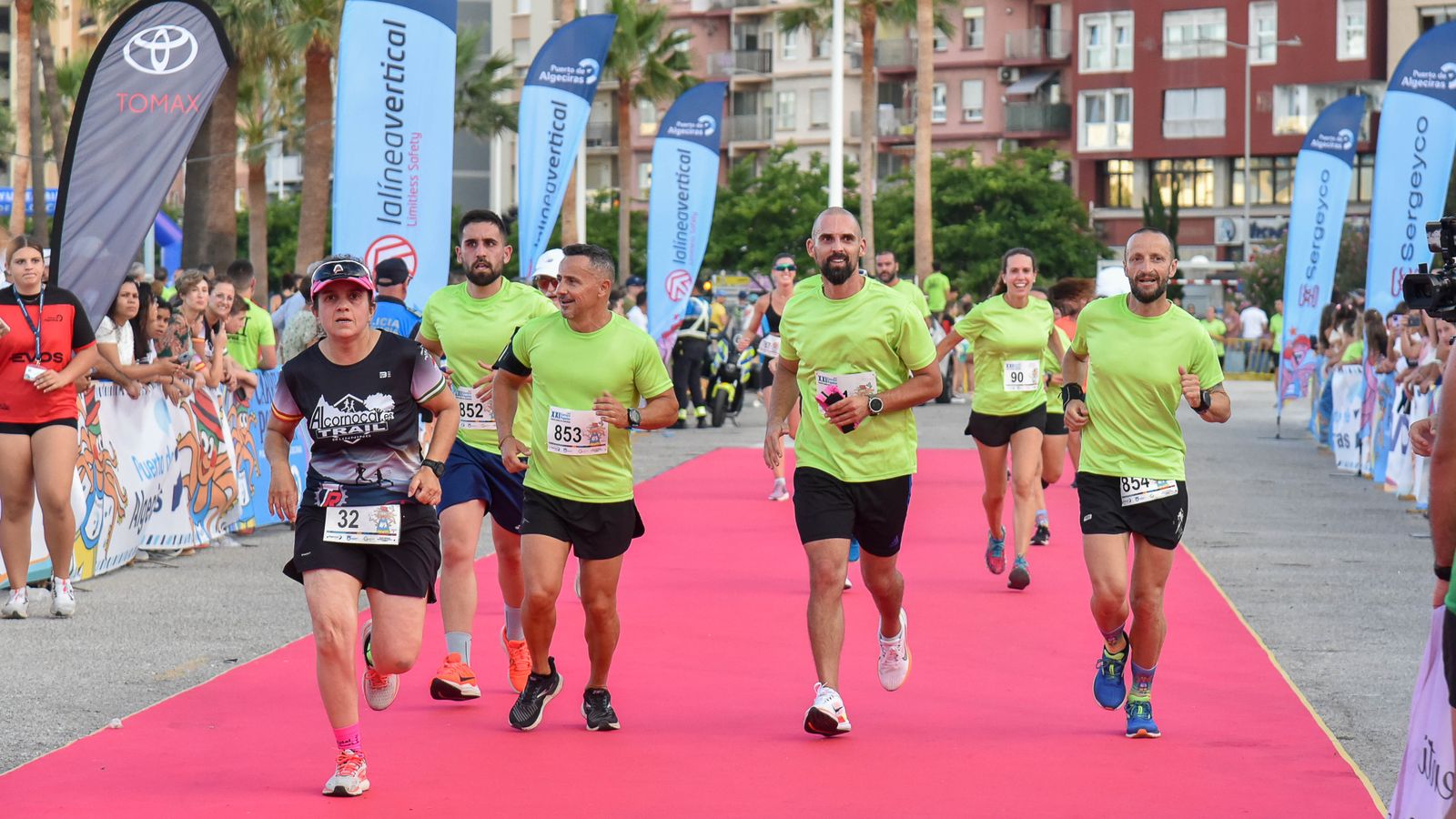 Búscate en la galeria de adultos de la XXI Carrera Popular Puerto Bahía de Algeciras