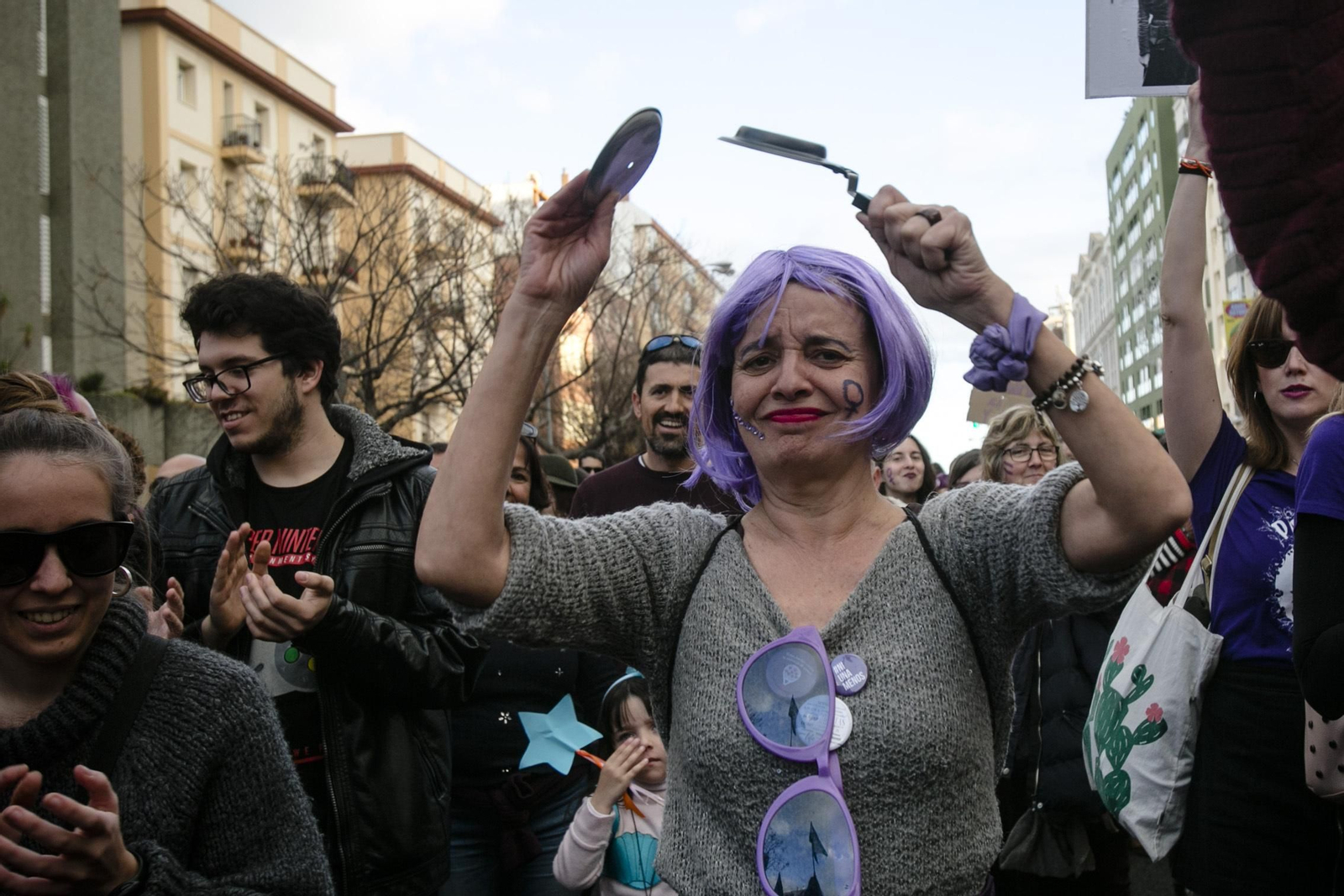 Miles de personas acudieron a  la gran manifestación del 8-M