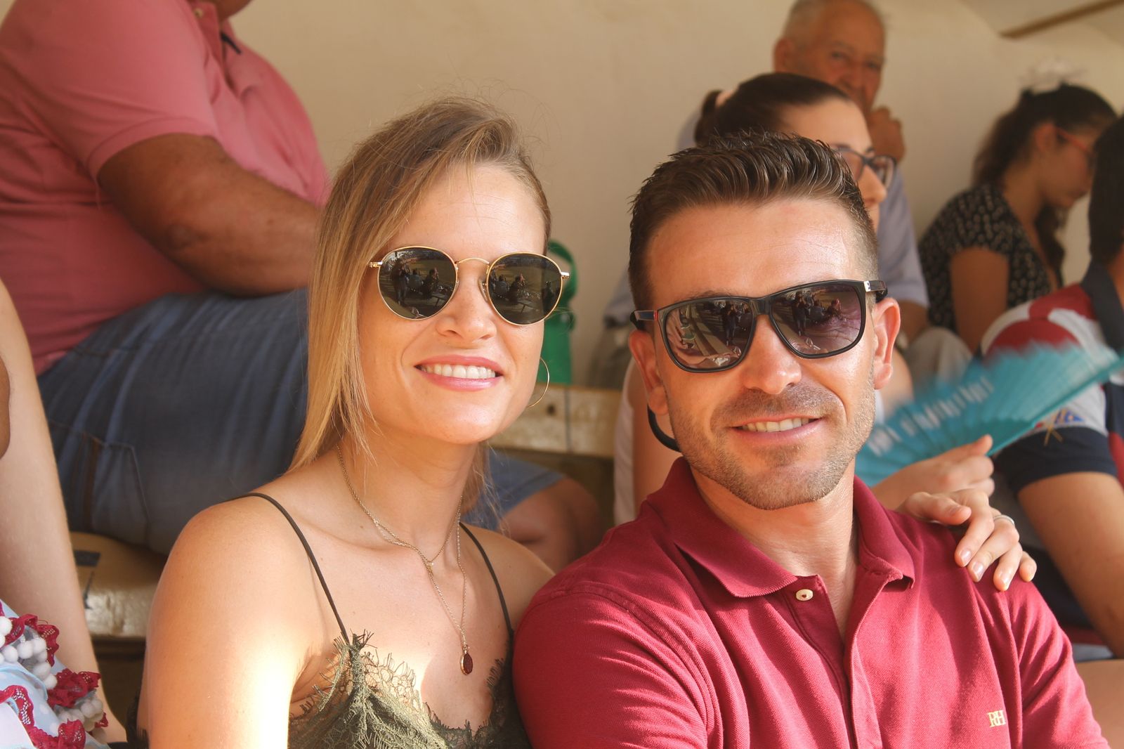 Fotogalería ambiente cuarto festejo tuarino. Feria Almería 2019