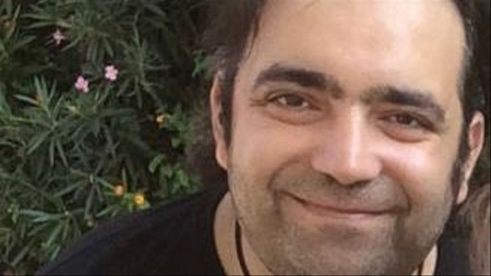 Buscan al poeta malagueño Salvador Marín Hueso, desaparecido en Almería