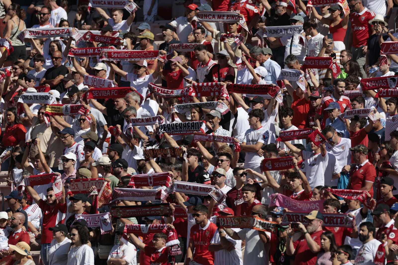 Búscate en las fotos del Sevilla FC - Mallorca