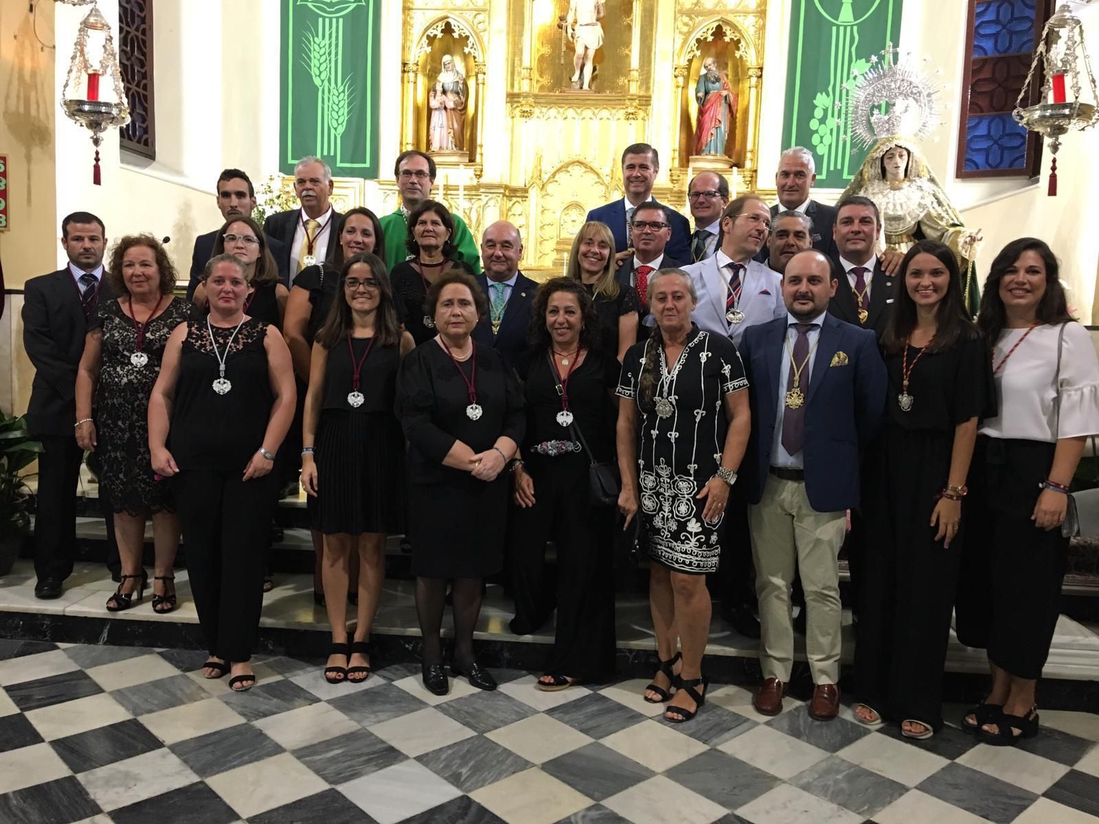 La nueva junta de gobierno juró sus cargos durante los cultos del jueves.