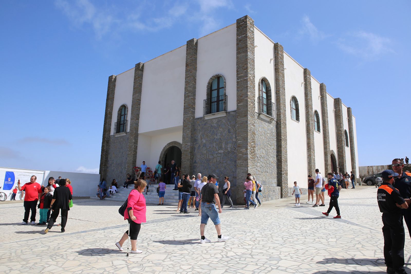 Exterior del santuario de Monteagud.