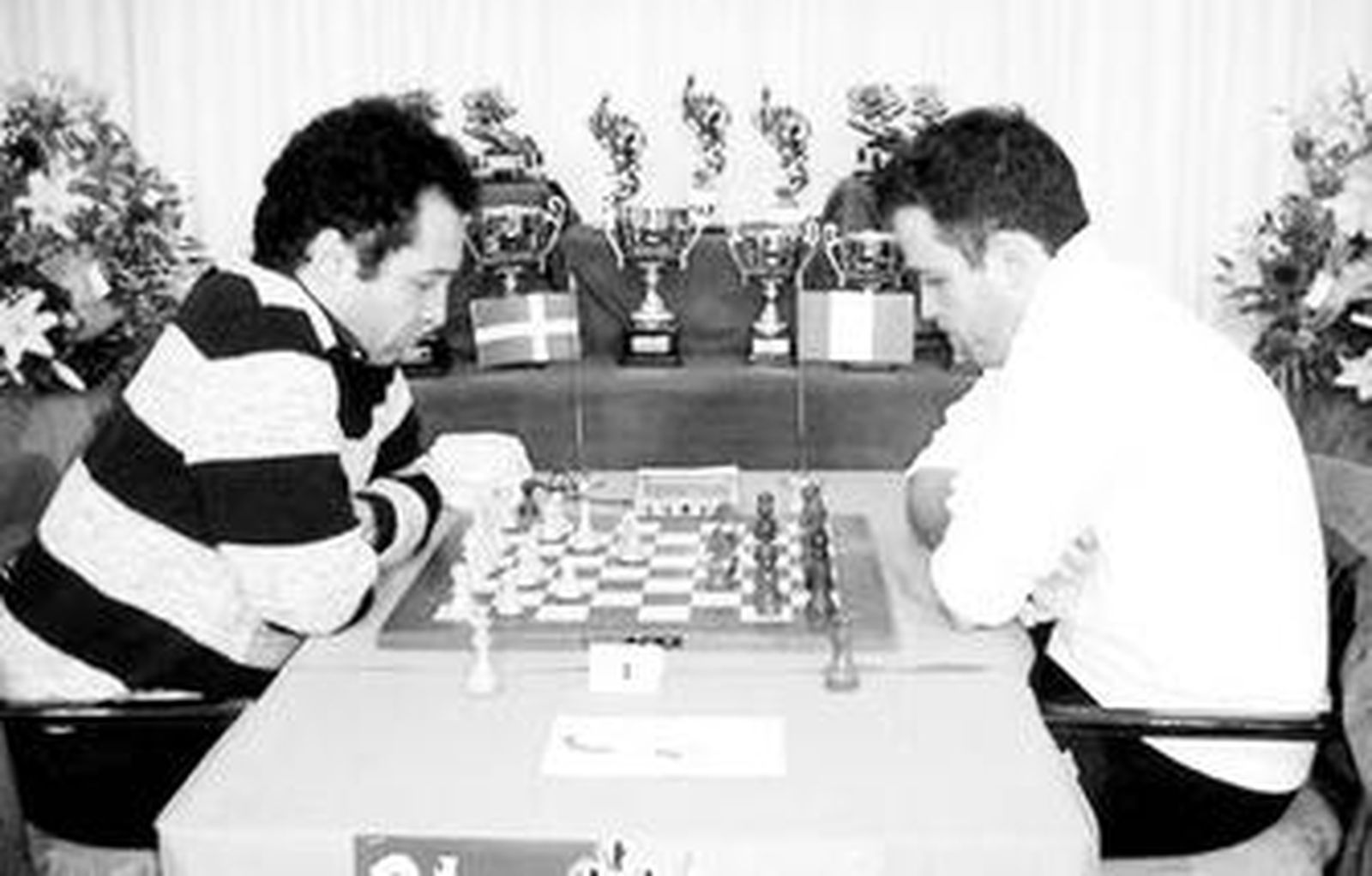 Instante de una de las partidas de la edición del año pasado en el IES Cardenal Cisneros.