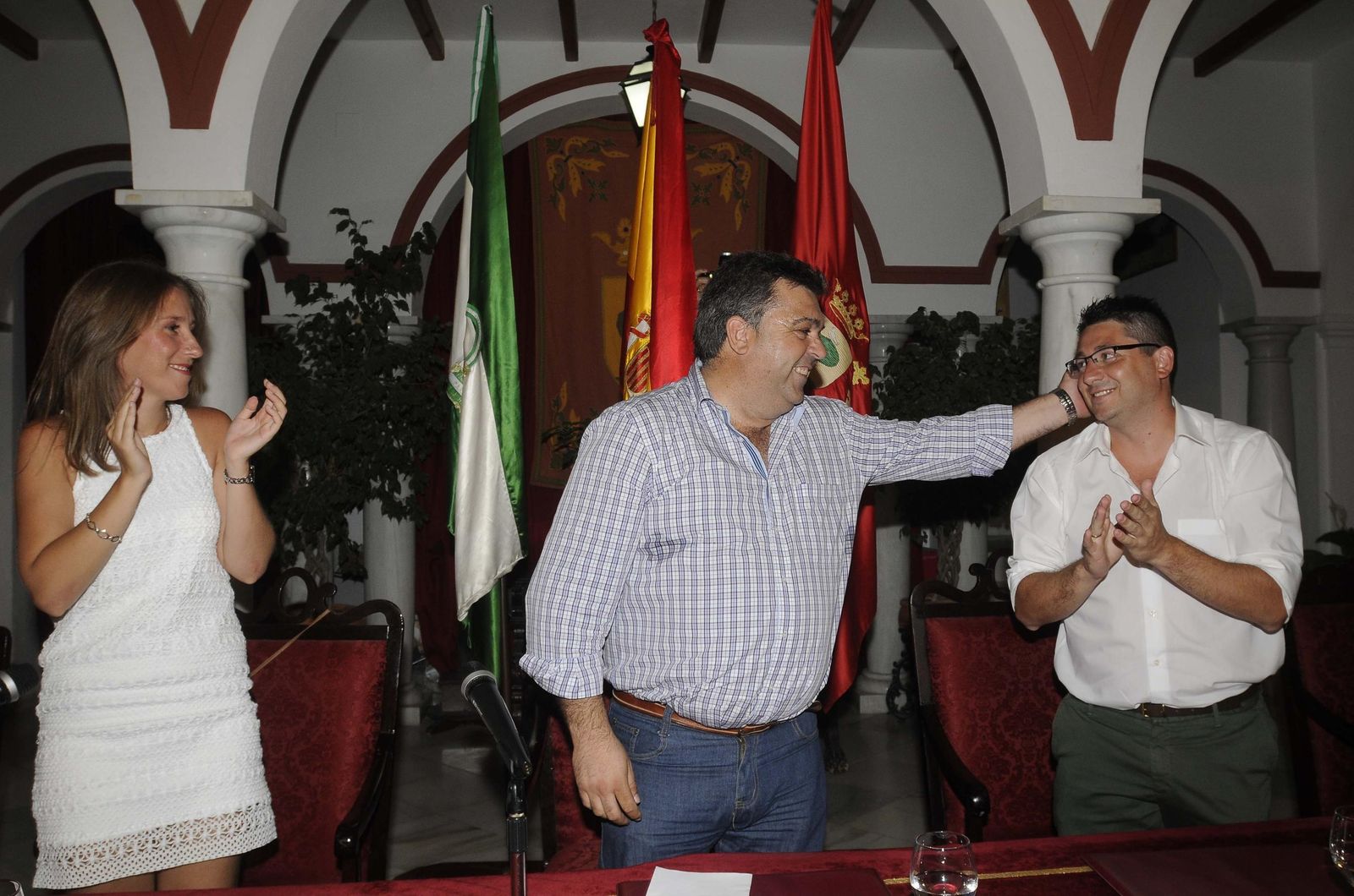 Manuel Cárdenas muestra de apoyo a Jorge Fernández