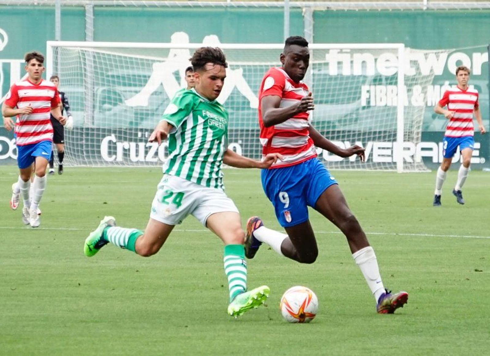 Una acción del partido de este miércoles entre Betis y Granada