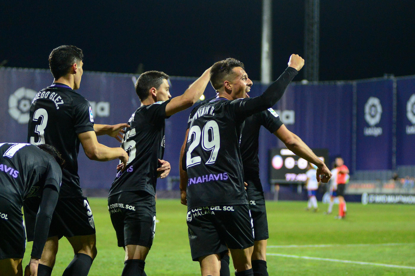 Las fotos del Rayo Majadahonda - Málaga CF