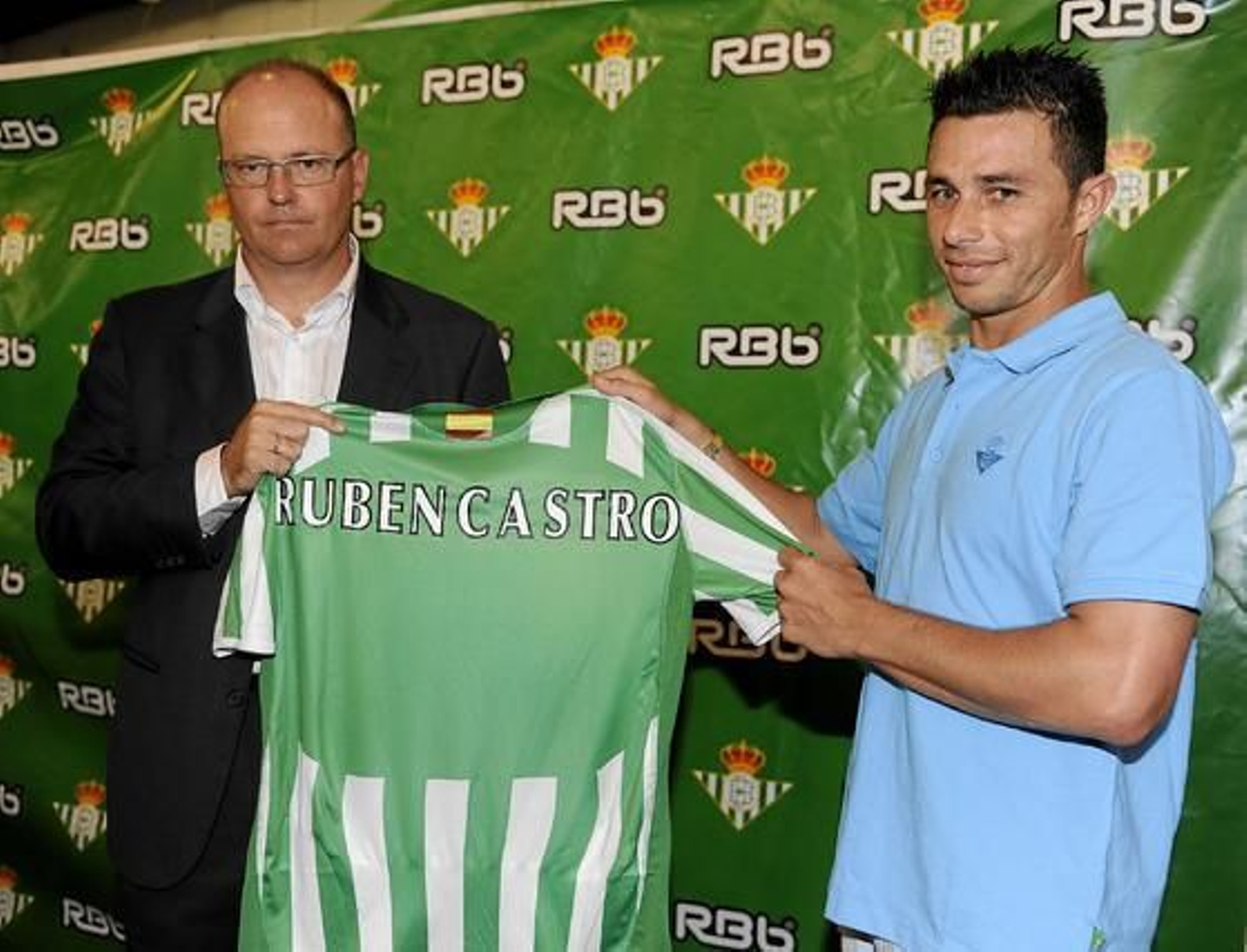 El Betis presenta a sus nuevos fichajes