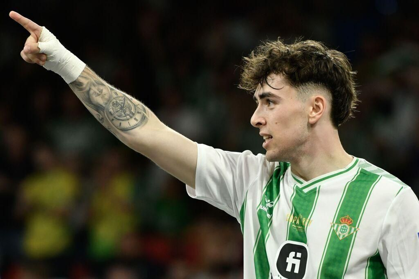 Jorge Carrasco celebra su tanto en la final de la Copa del Rey ante Jimbee Cartagena.