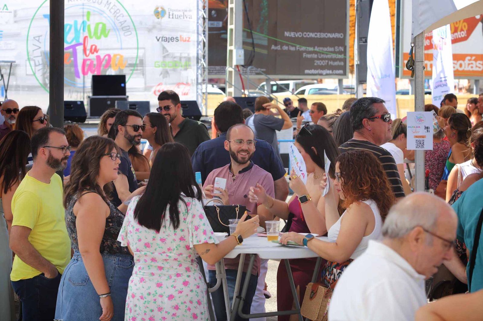 Imágenes del ambiente en la Feria de la Tapa de Huelva