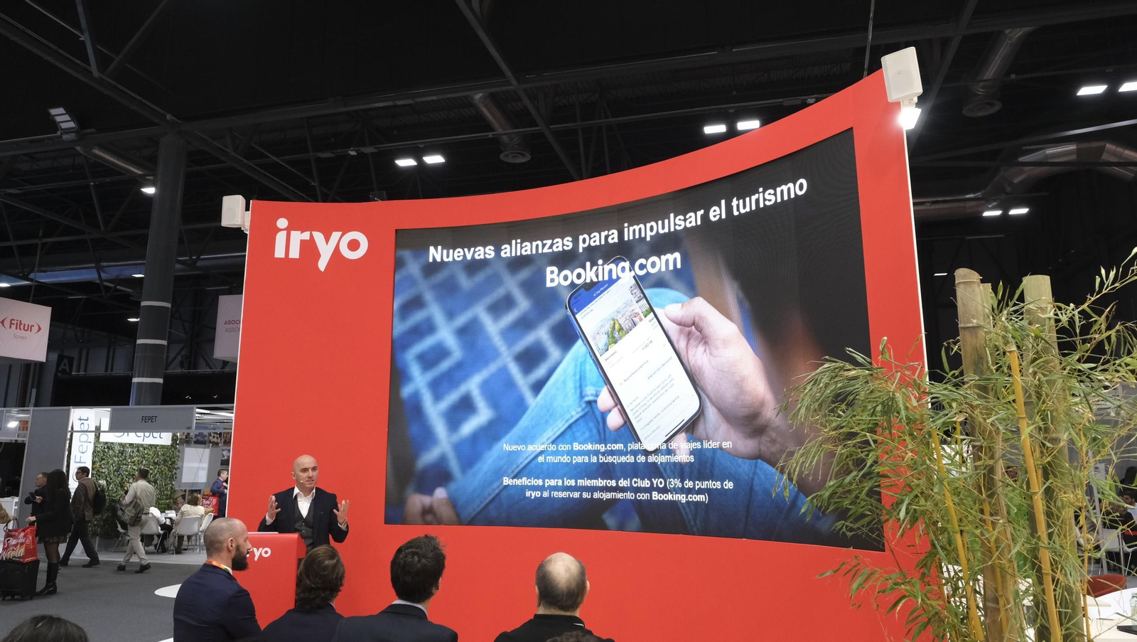 Las imágenes del segundo día de FITUR 2025, en Madrid