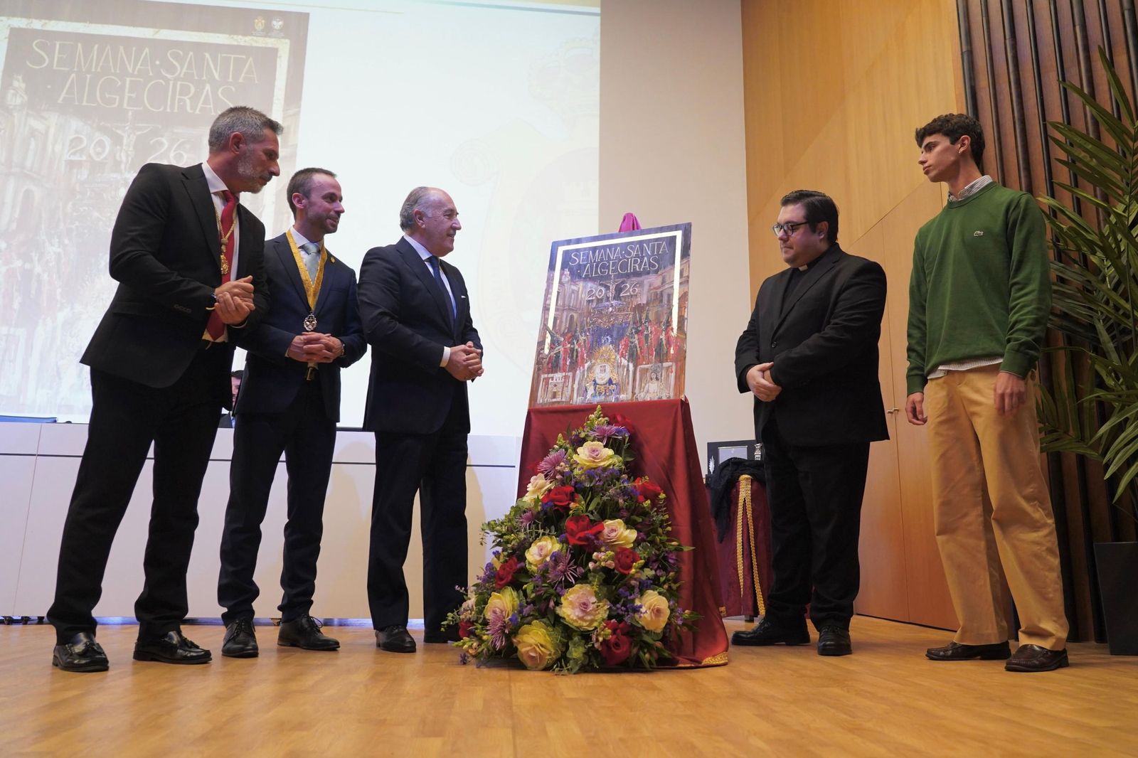 El acto de presentación del cartel de la Semana Santa de Algeciras de 2026.