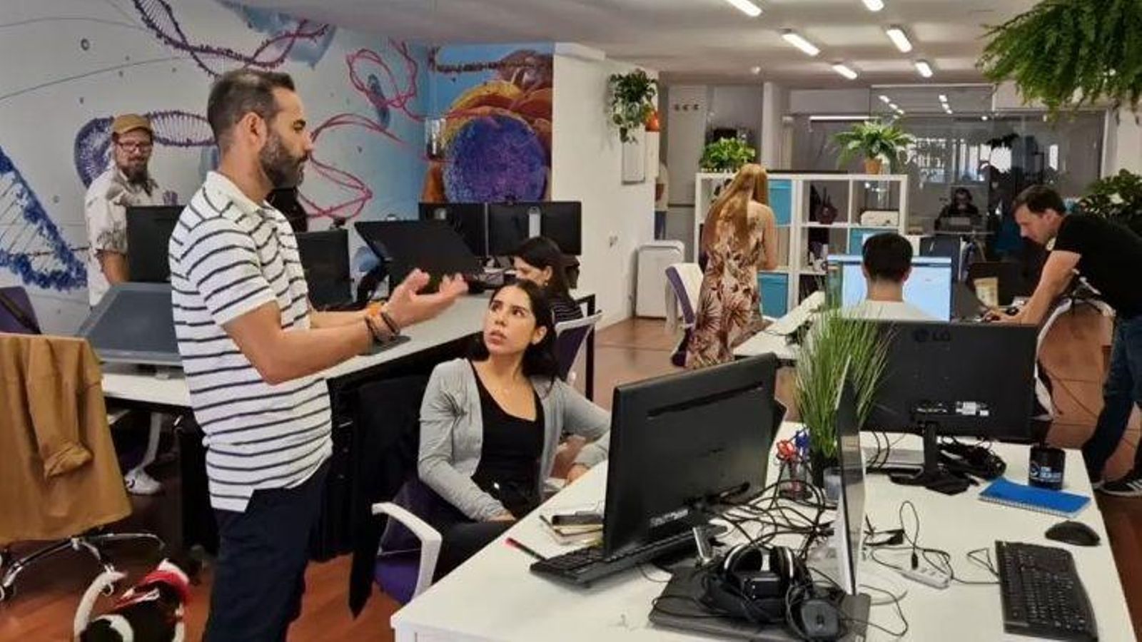 Javier M. Floren, CEO de 3Dforsience, en el centro de trabajo Javier M. Floren, CEO de 3Dforsience, en el centro de trabajo