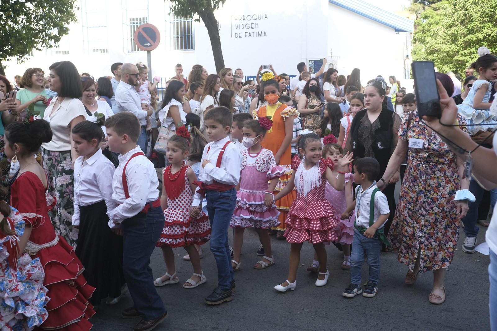 La procesión de la Virgen de Fátima de Córdoba, en imágenes
