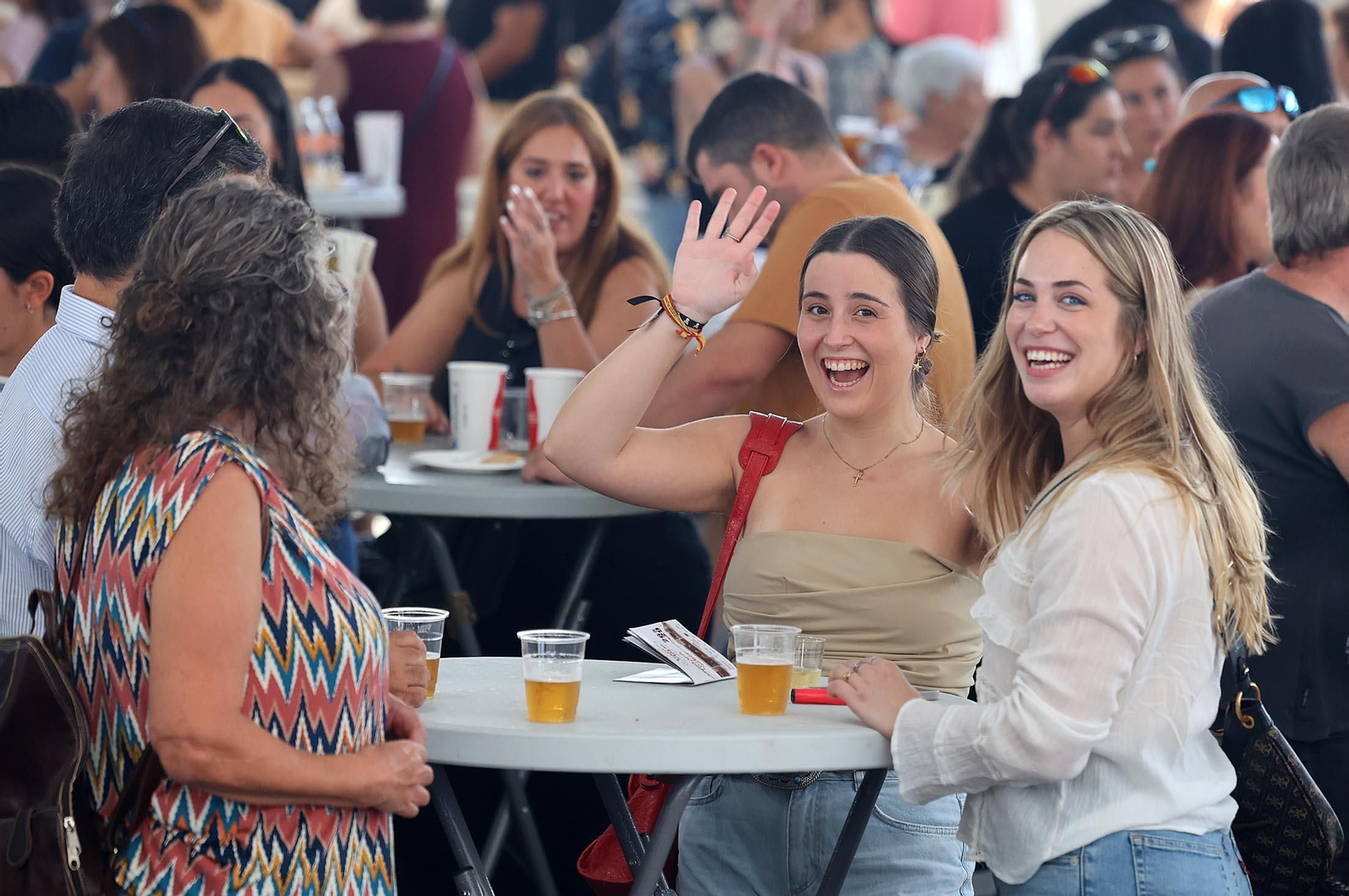 Imágenes de la Feria de la Tapa de Huelva en la mañana del domingo
