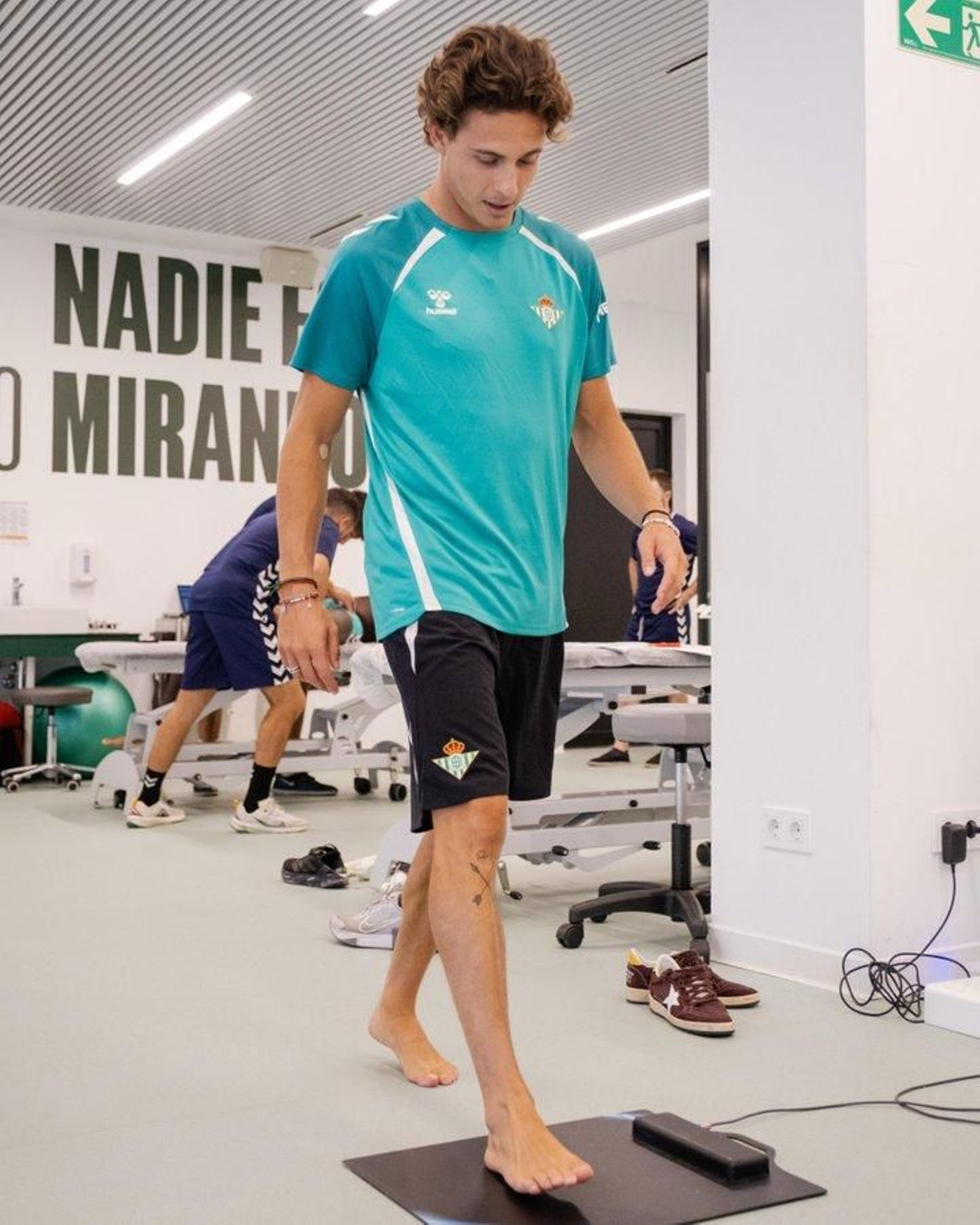 Las fotos del Betis con los recién llegados a Almancil