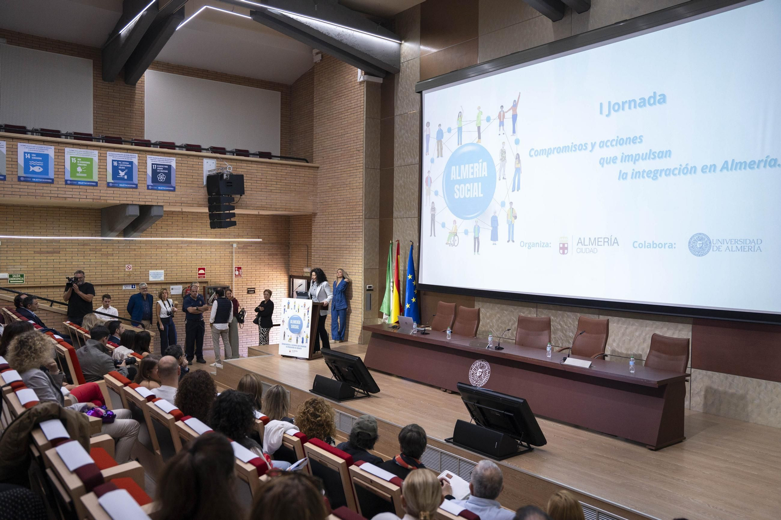 El I Foro Almería Social, en imágenes