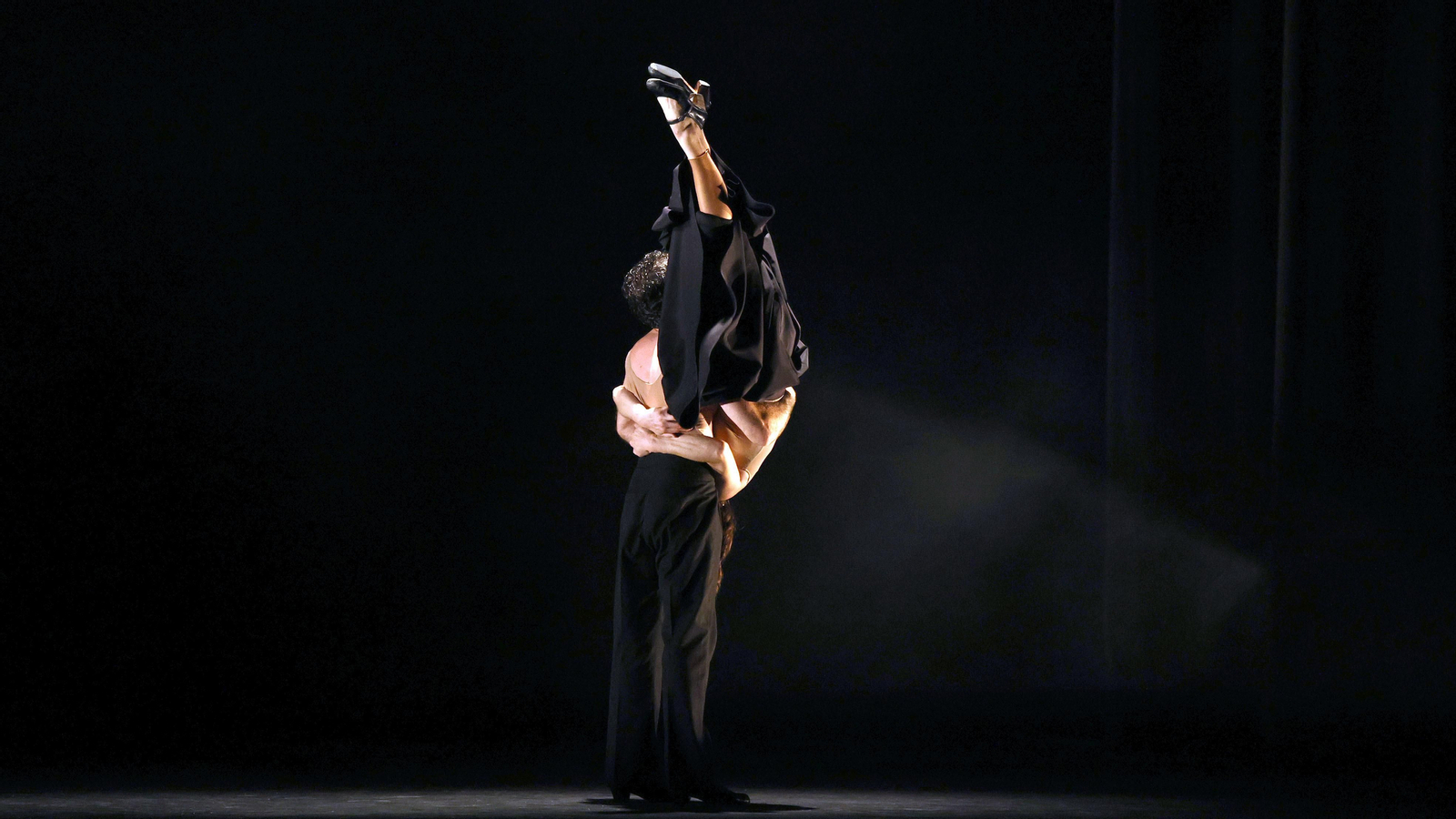 Compañía David Coria 'Los bailes robados' en el Teatro Villamarta para el Festival de Jerez