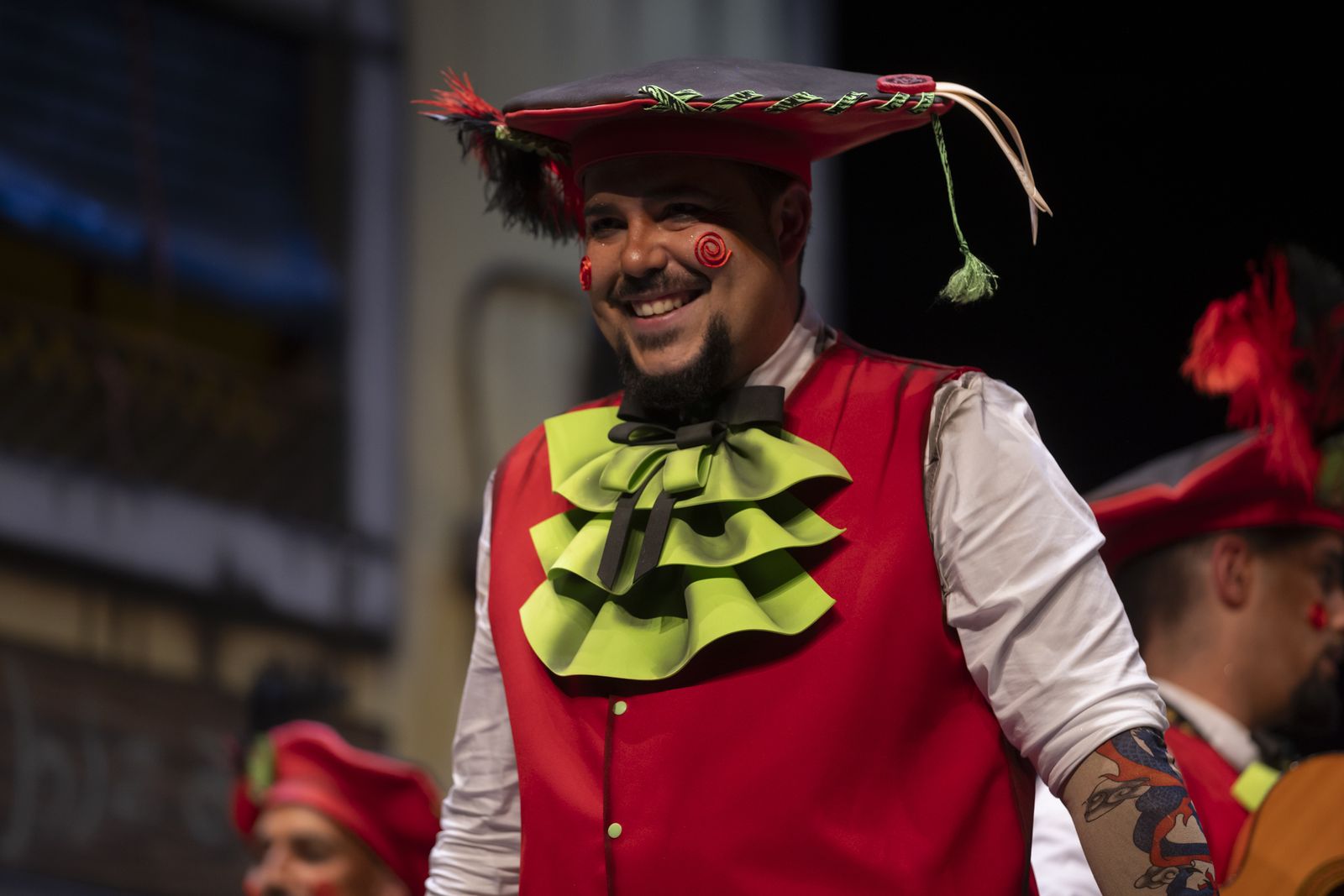 Imágenes de la murga "Los Lope de Pega" en la final del Carnaval Colombino 2024