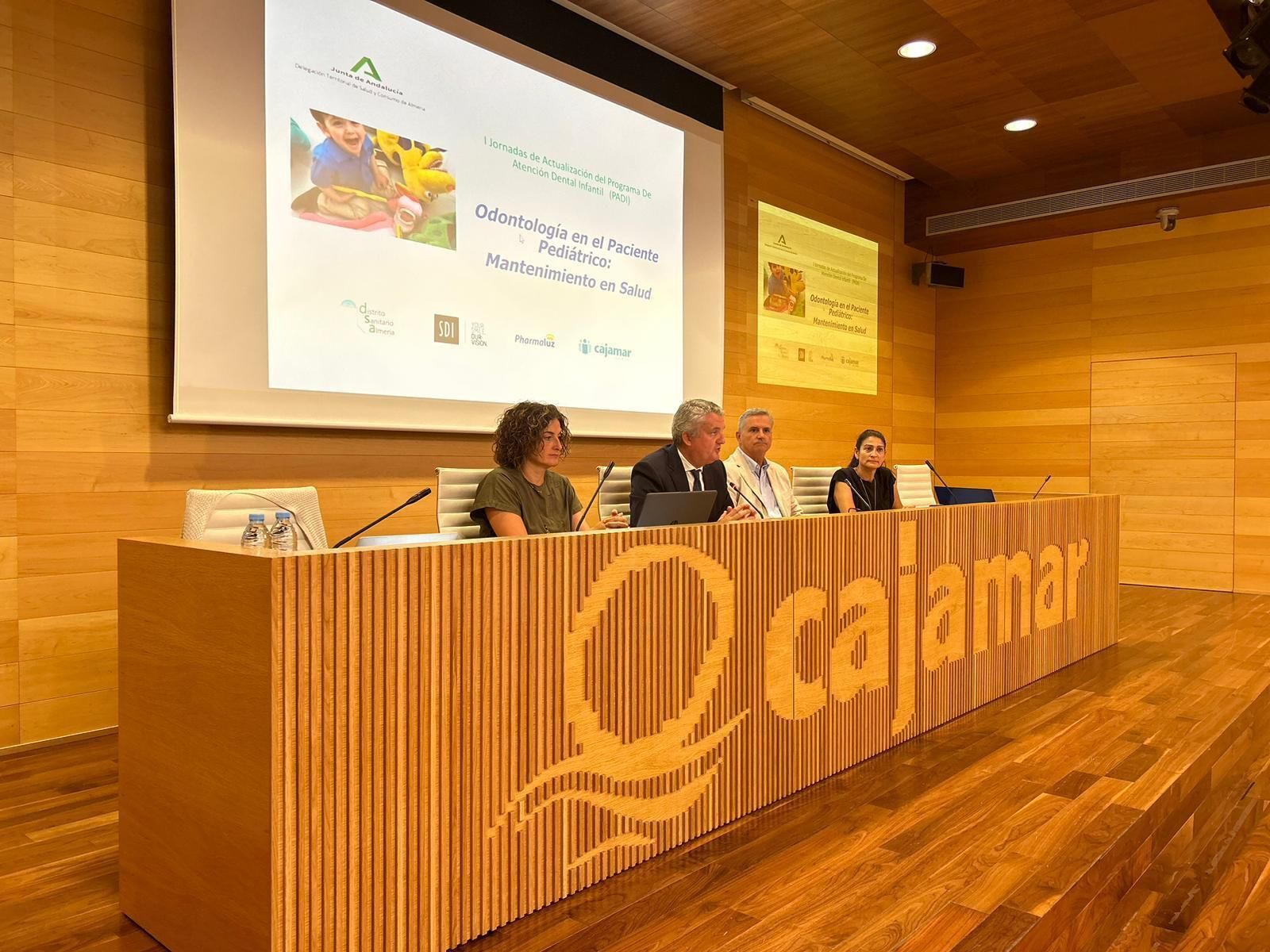 Un centenar de profesionales sanitarios en las jornadas que se han llevado a cabo en Almería