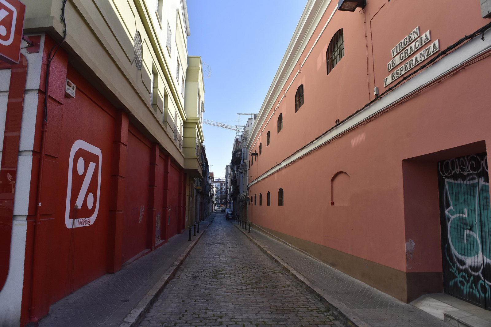 Las calles de Sevilla con menos gente por el Coronavirus