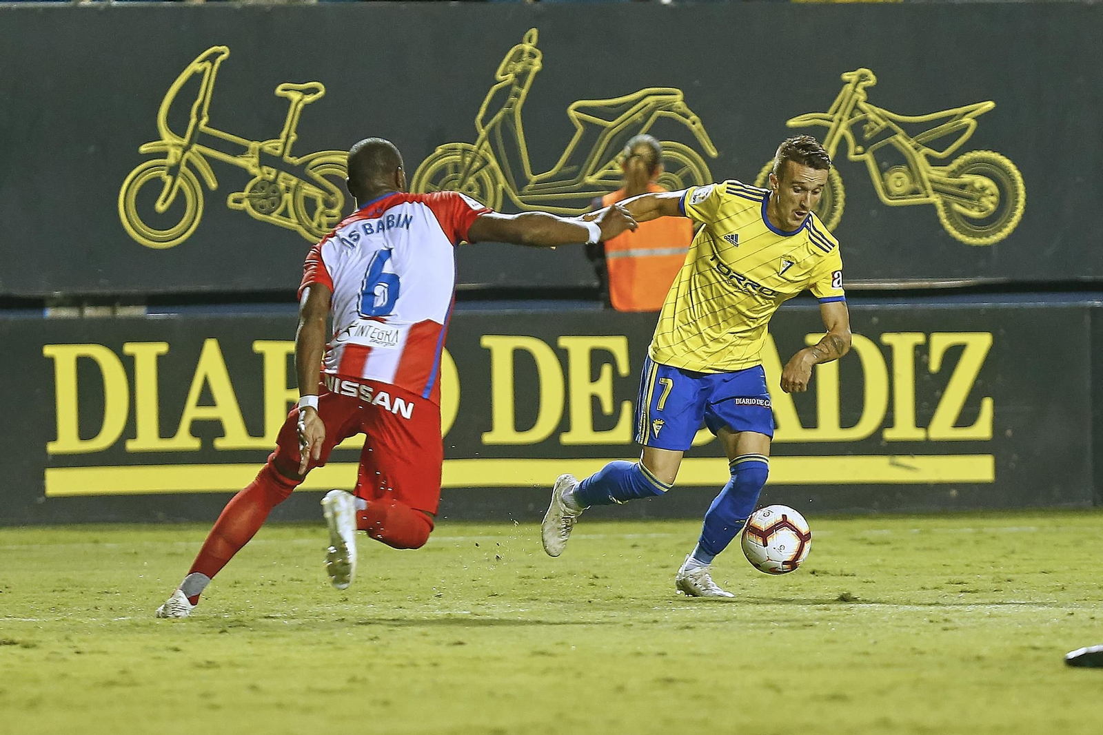 Las imágenes del Cádiz-Sporting