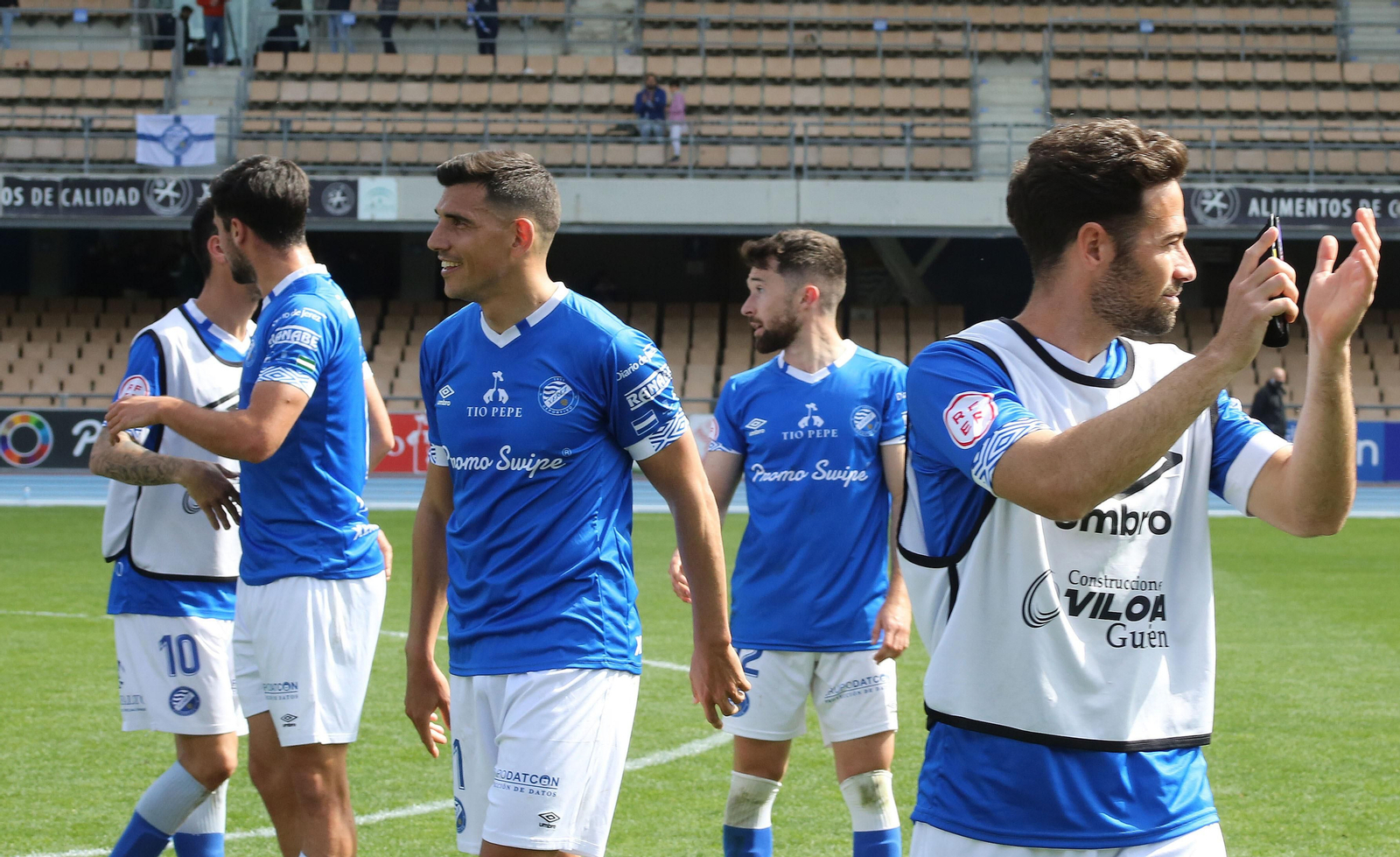 Imágenes de la victoria del XerezDFC ante el Panadería Pulido en Chapín